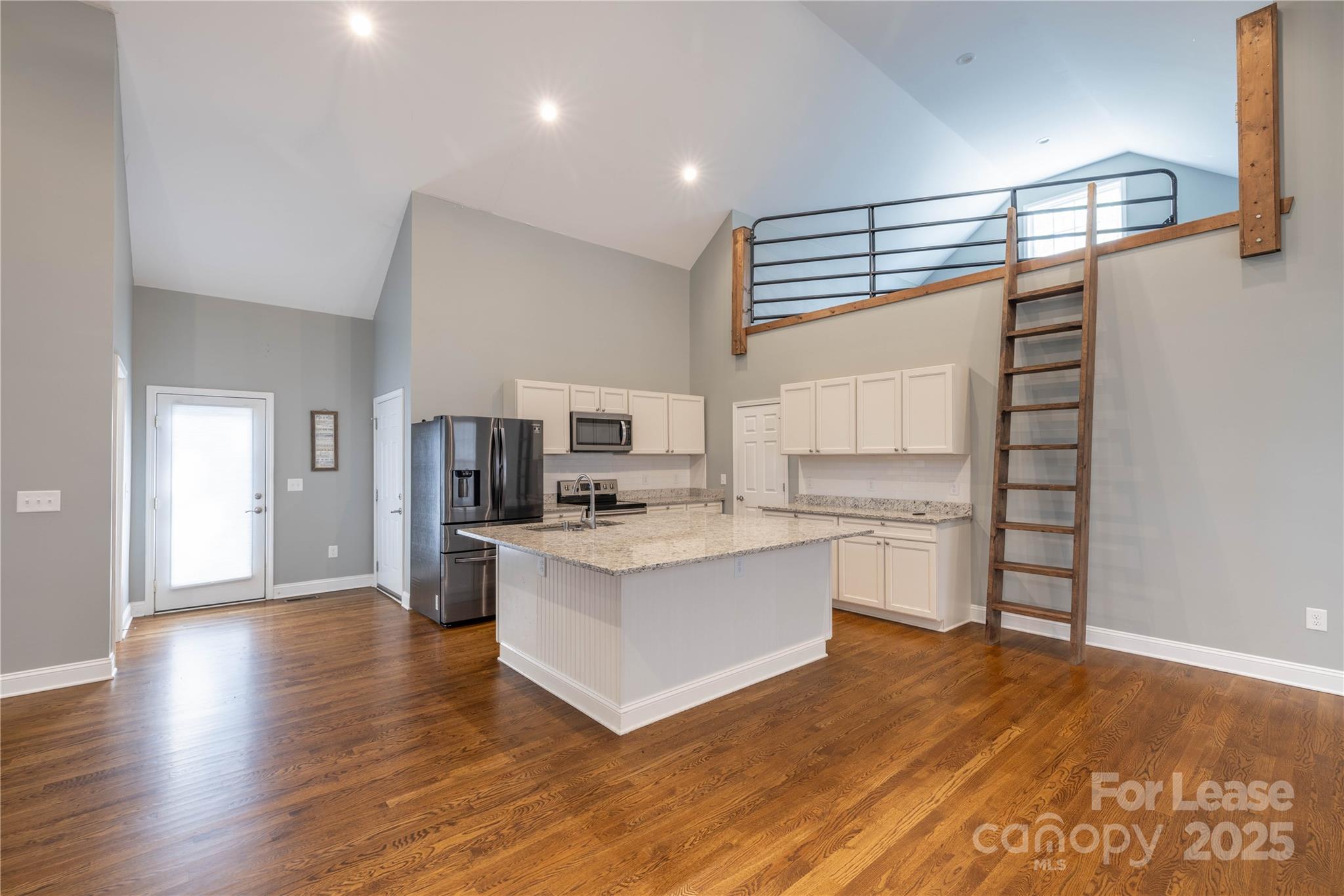 Woodrun - Residential Lease