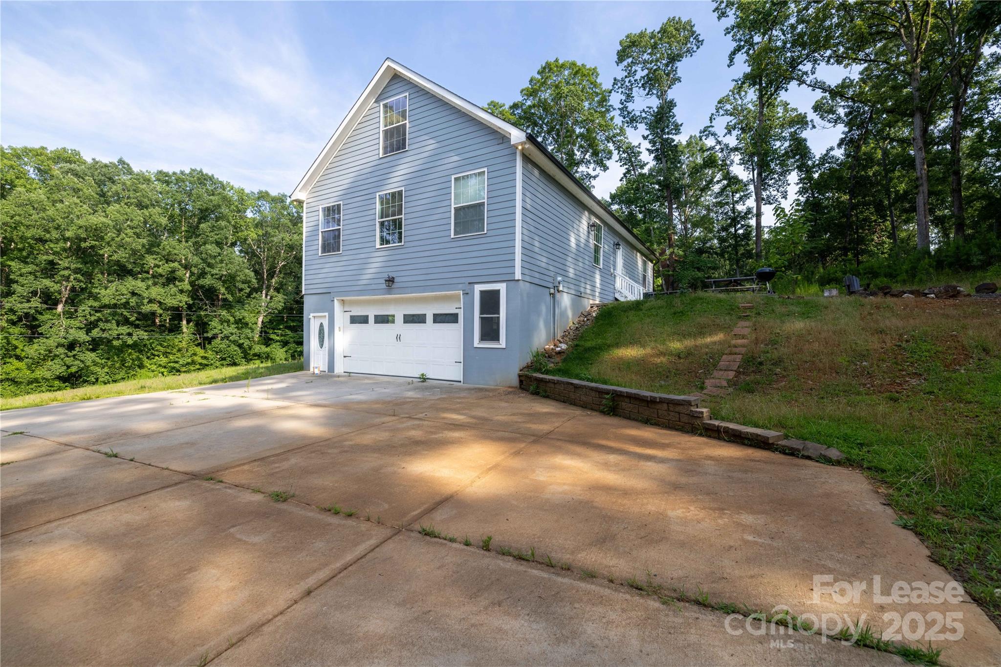 Woodrun - Residential Lease