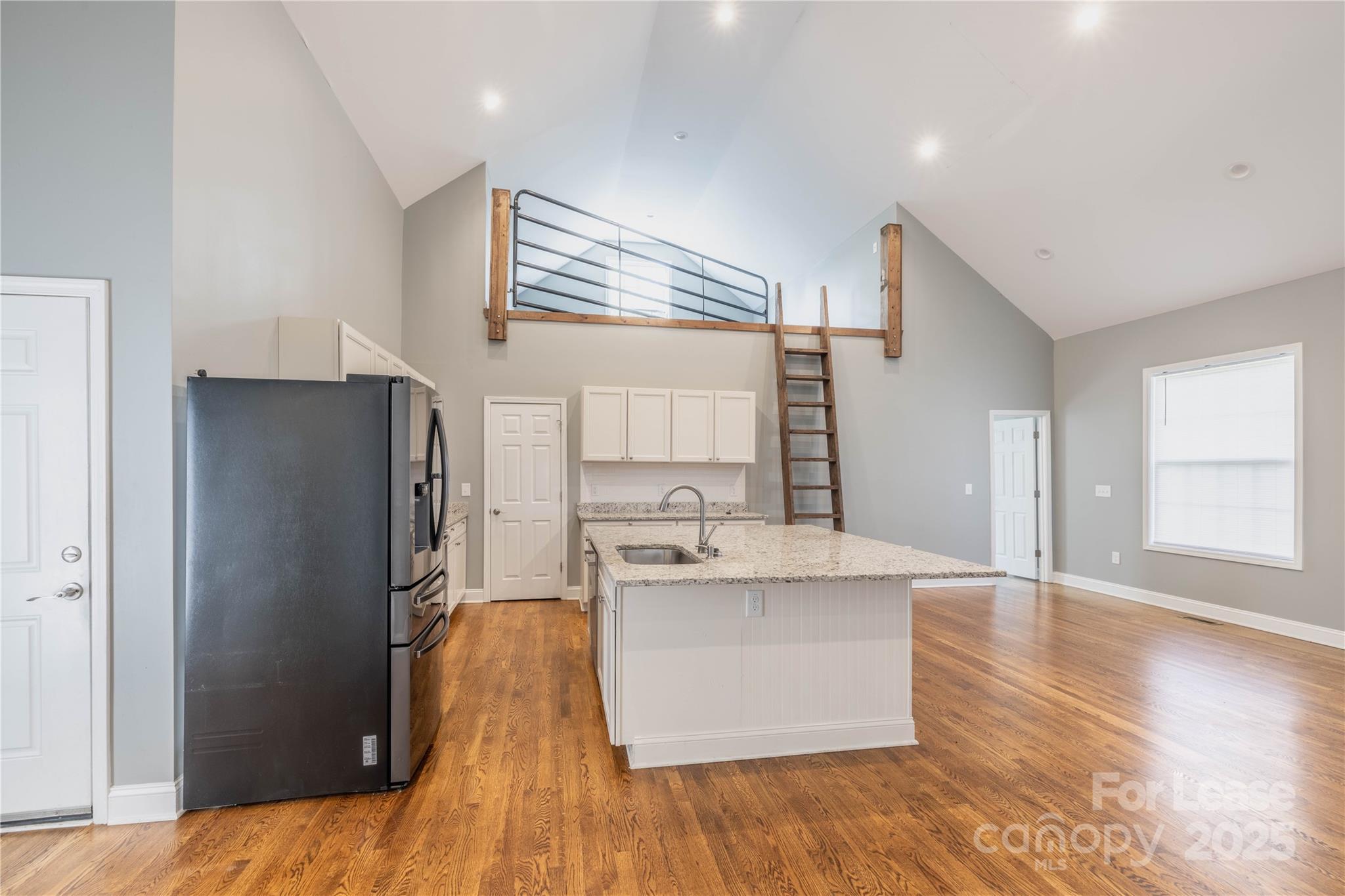 Woodrun - Residential Lease