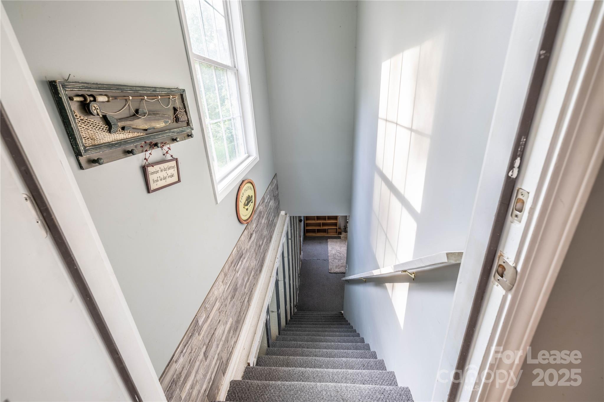 Woodrun - Residential Lease