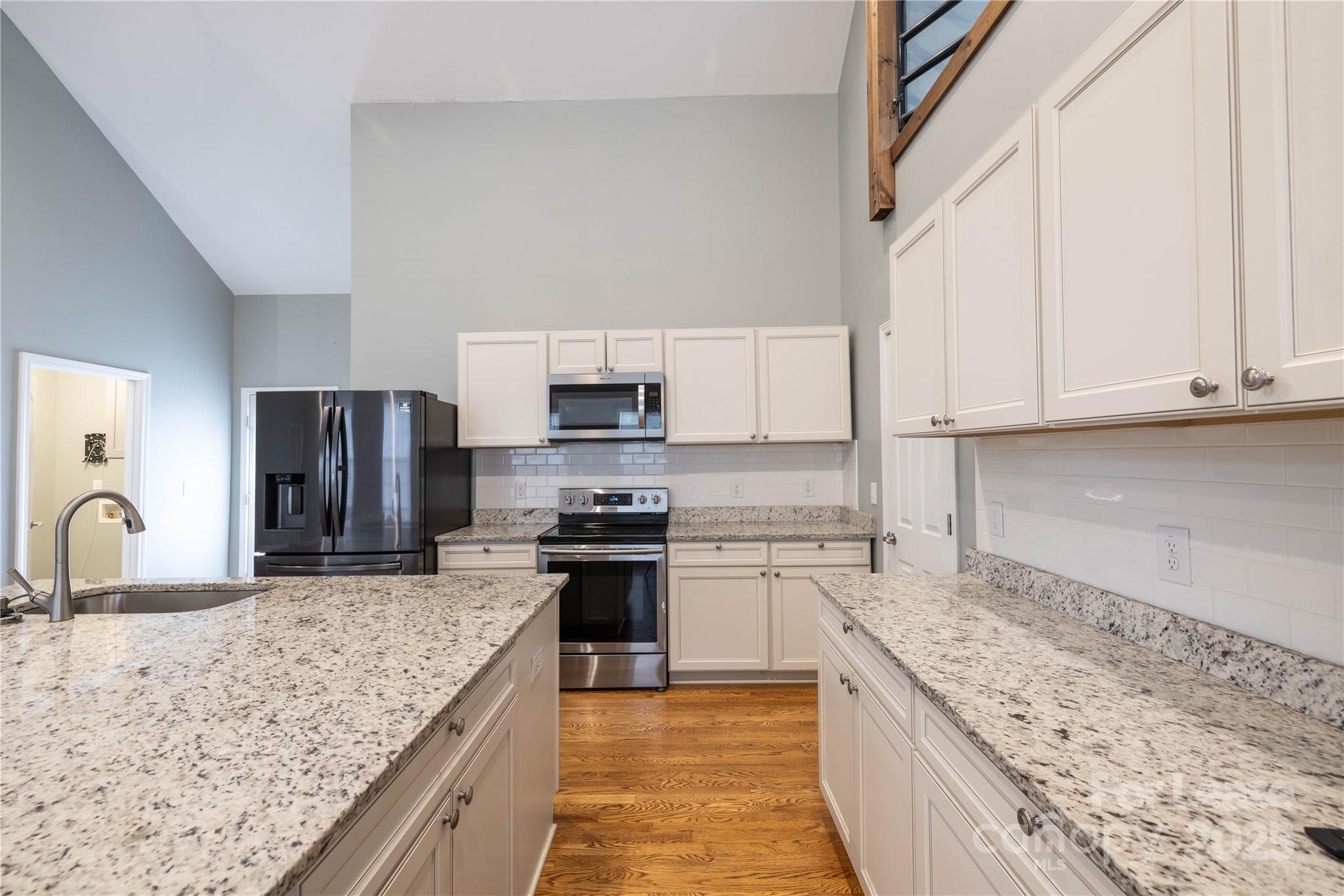 Woodrun - Residential Lease