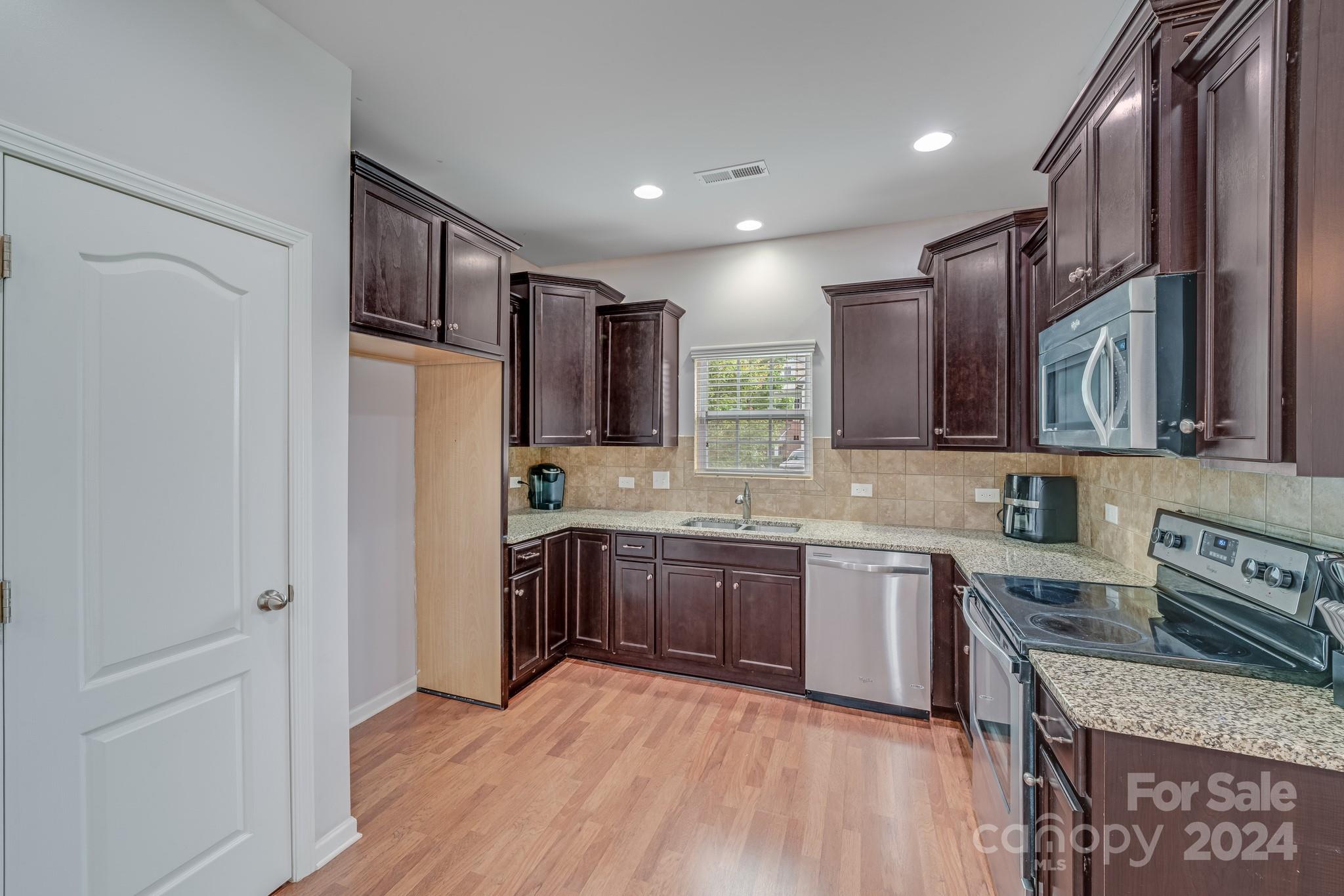 Mallard Lake - Residential