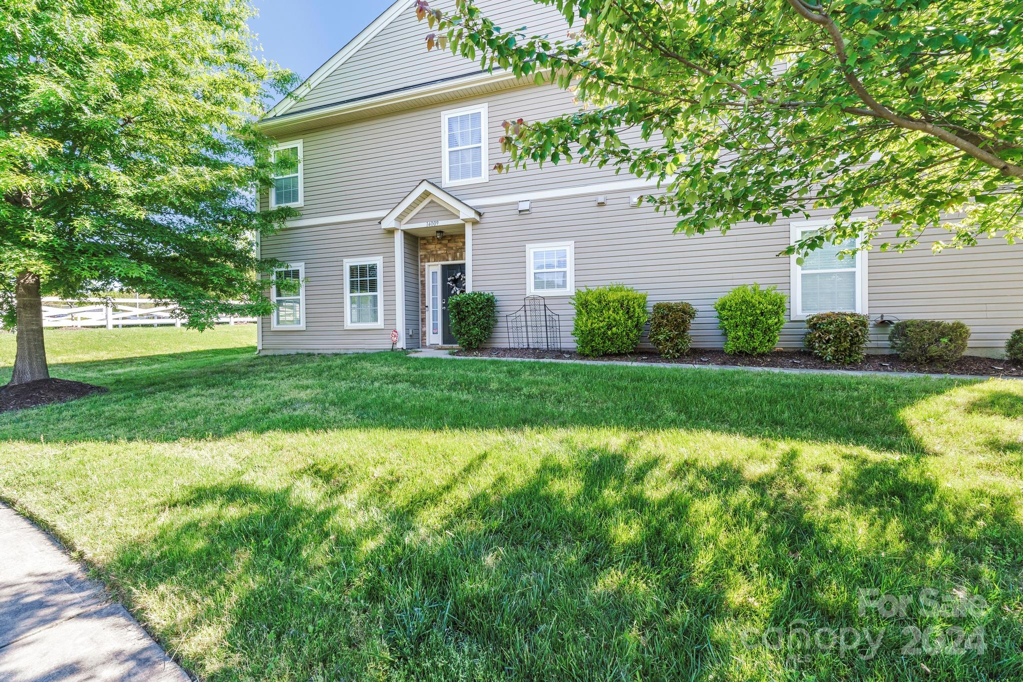 Mallard Lake - Residential