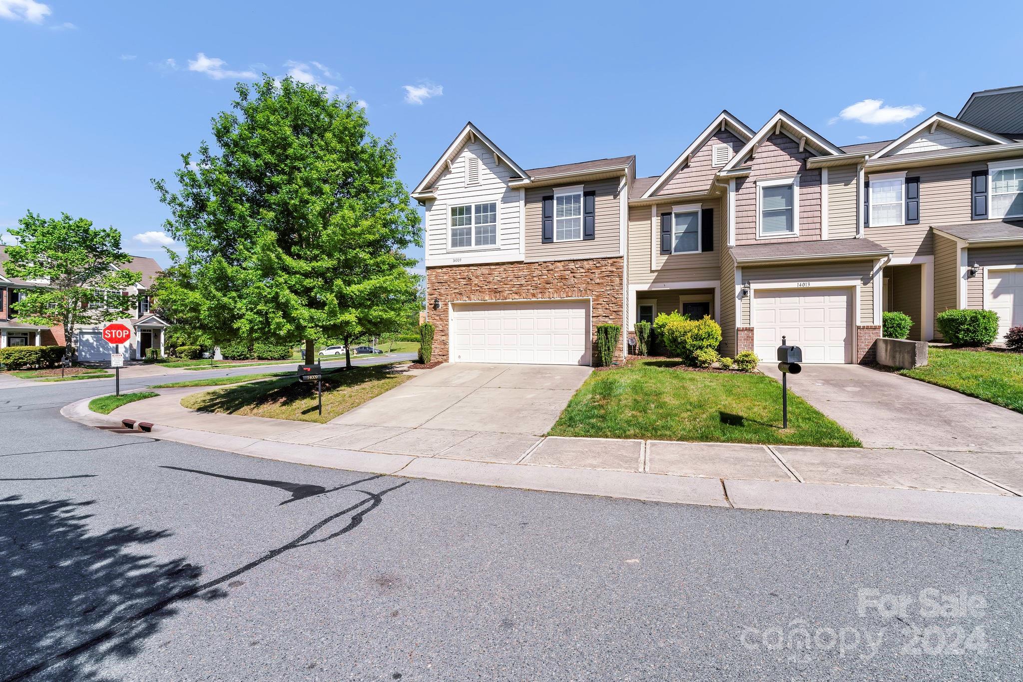 Mallard Lake - Residential