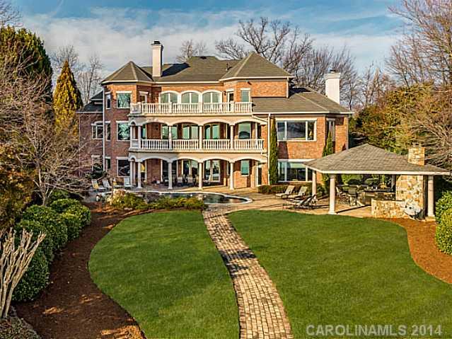 The Peninsula - Residential