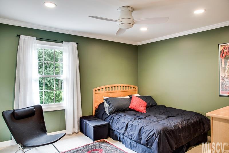 Moores Ferry - Residential