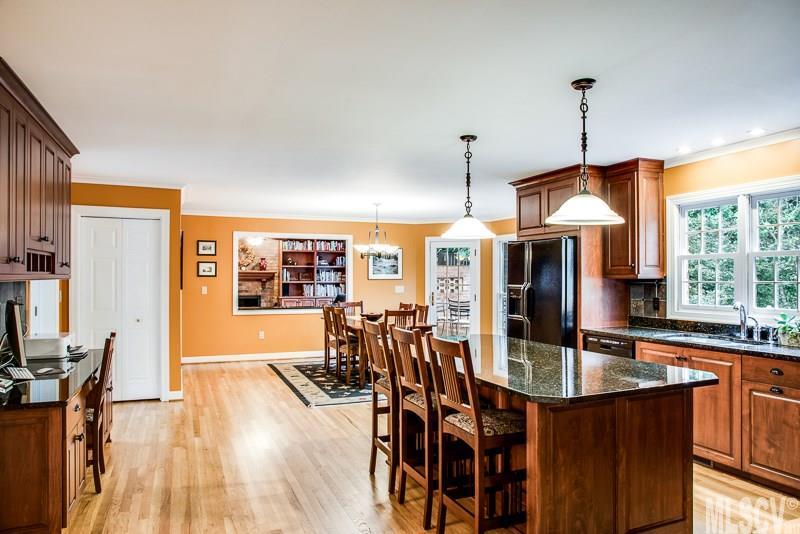 Moores Ferry - Residential