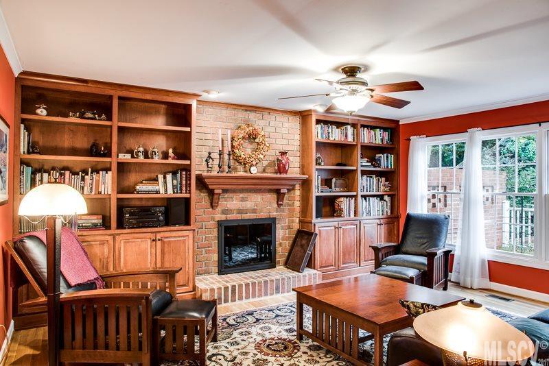 Moores Ferry - Residential