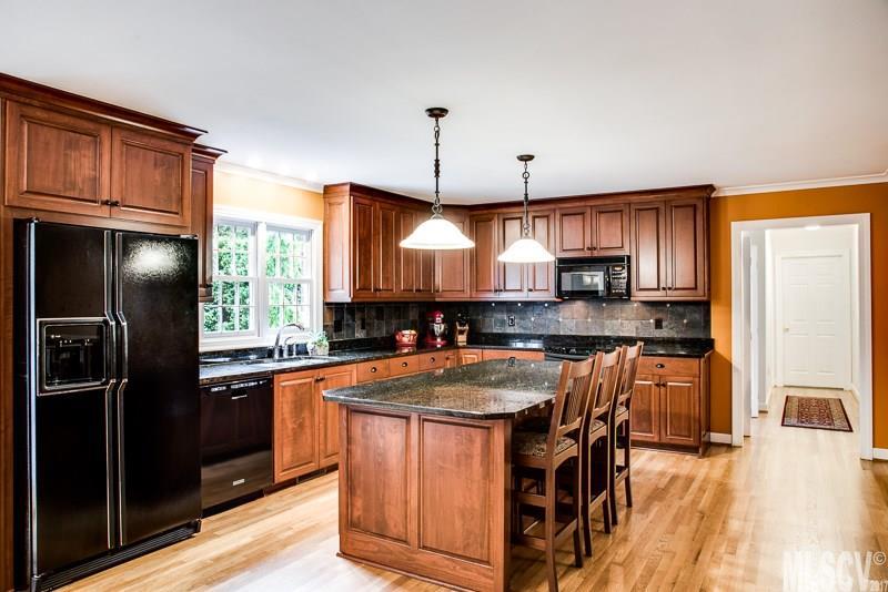 Moores Ferry - Residential