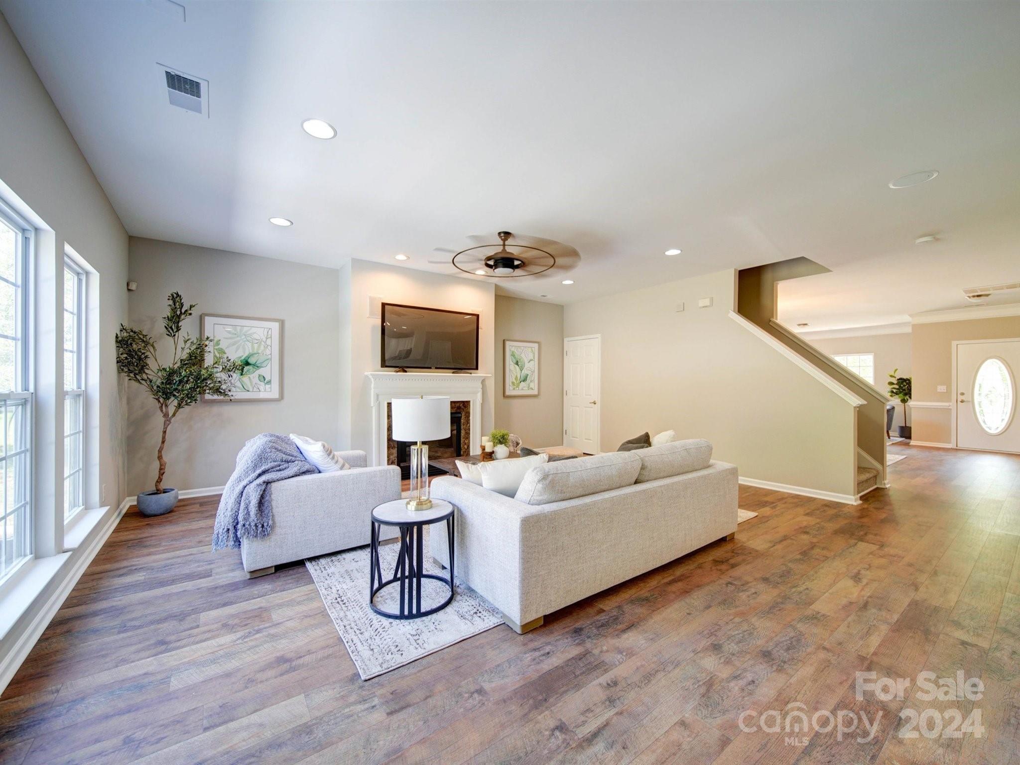 Newport Landing - Residential