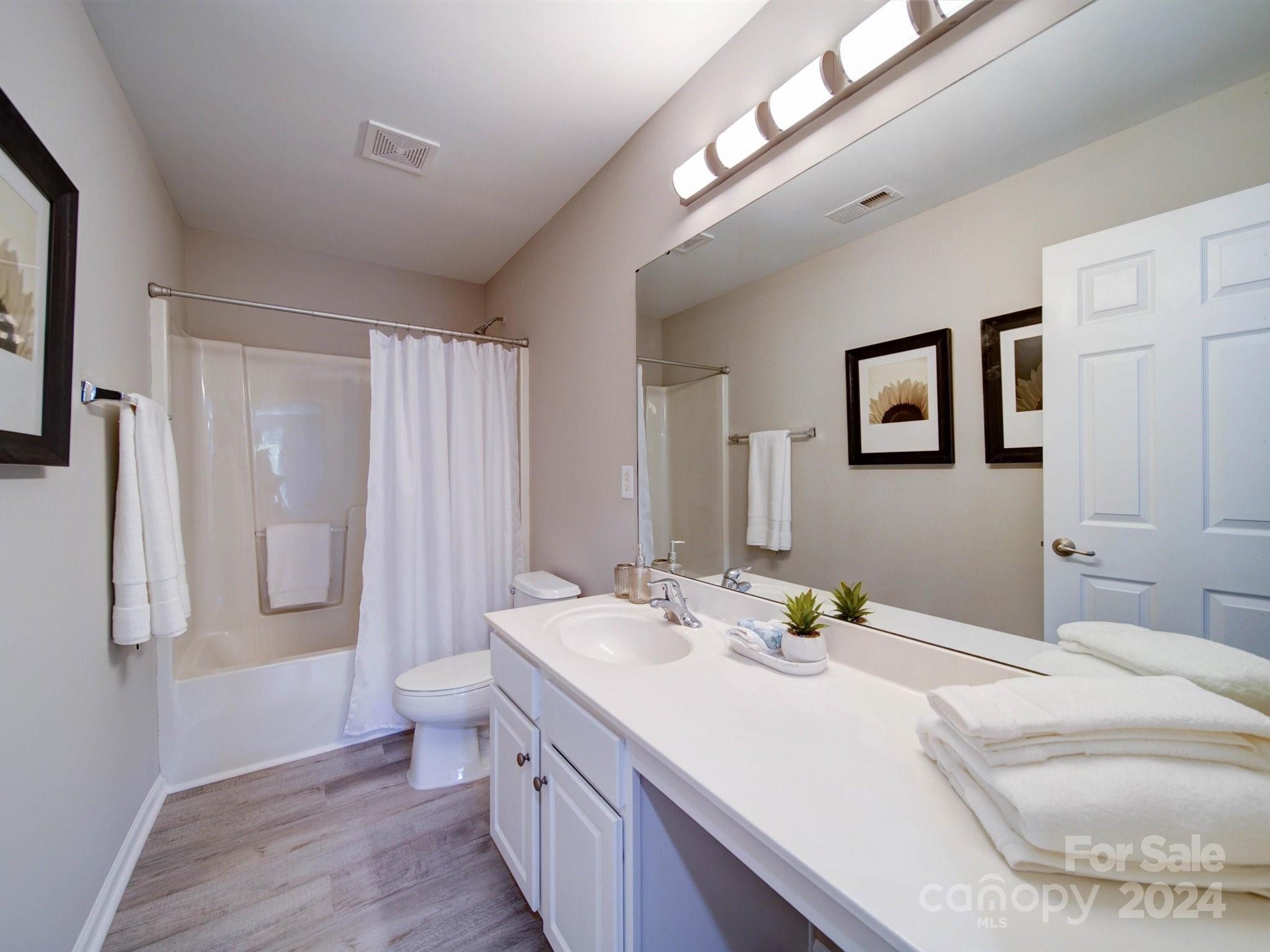 Newport Landing - Residential