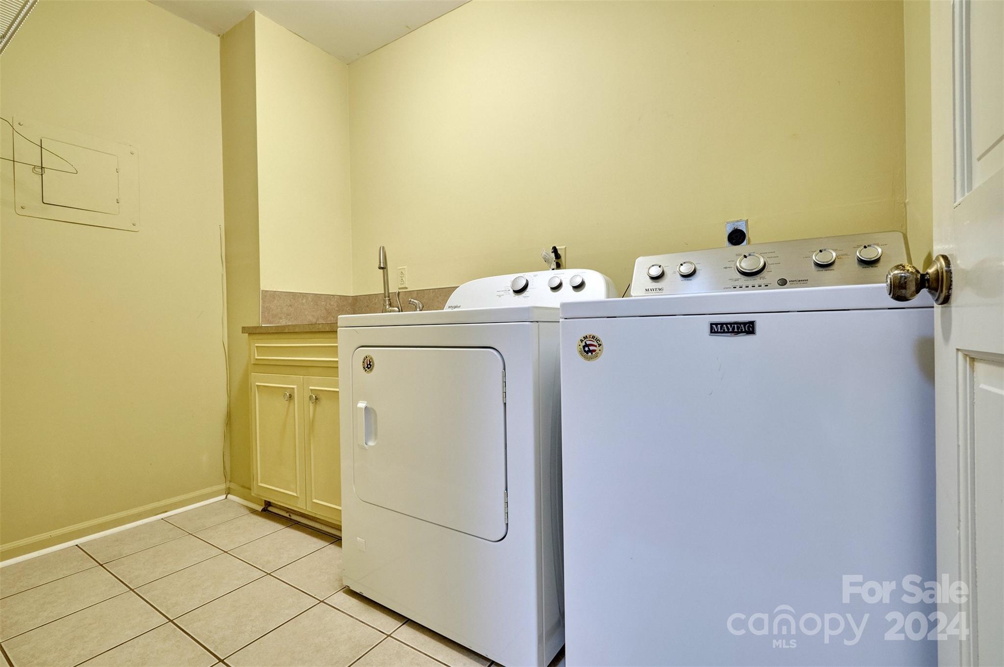 River Hills - Residential