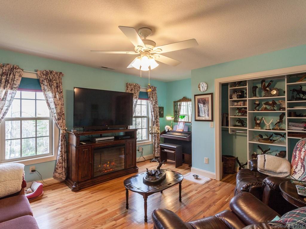 Ashley Woods - Residential