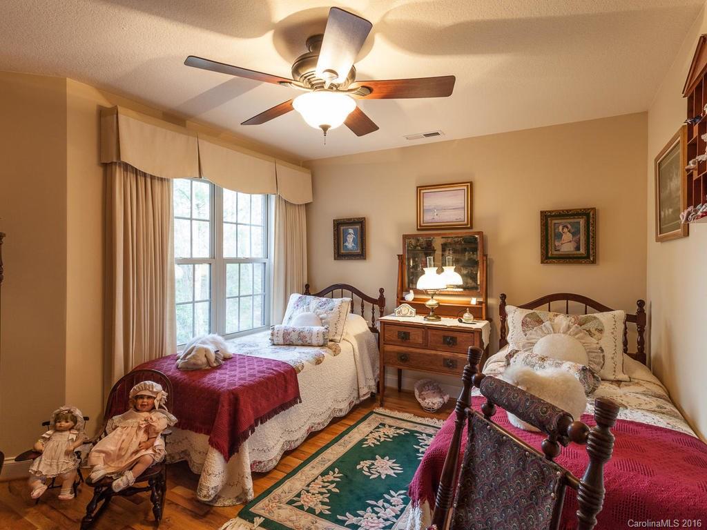 Ashley Woods - Residential