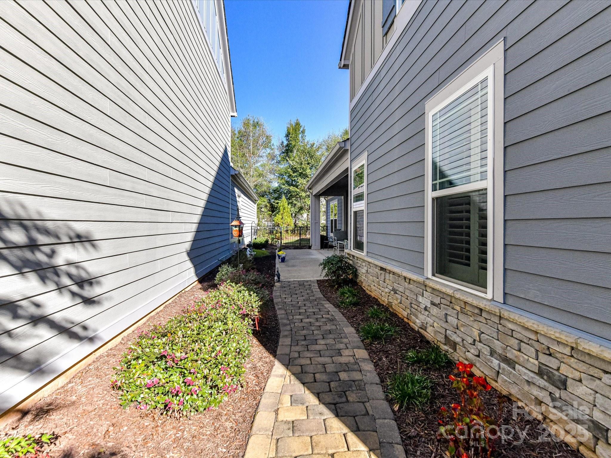 Walden Austin Village - Residential