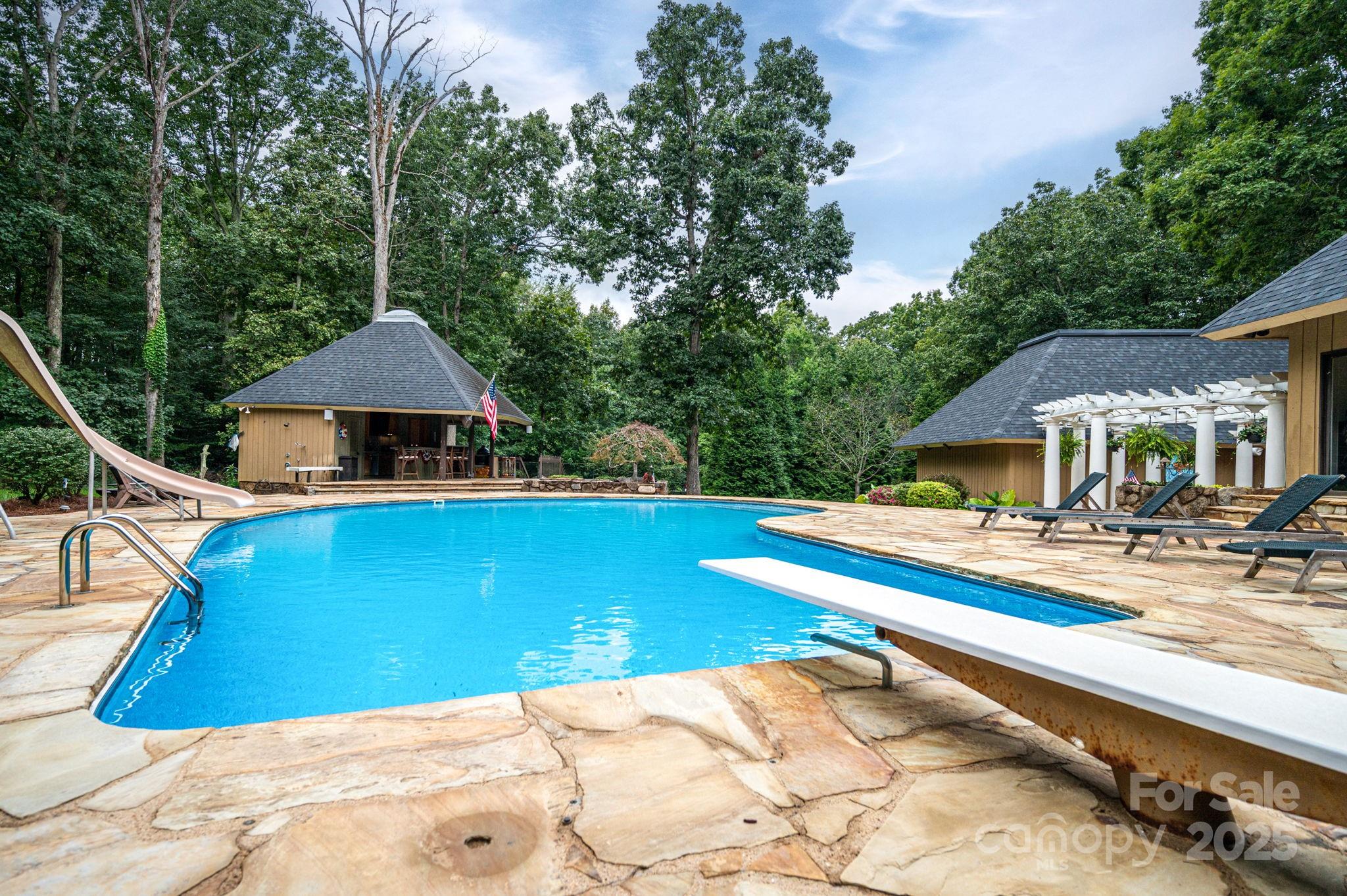 109 Saddletree Road