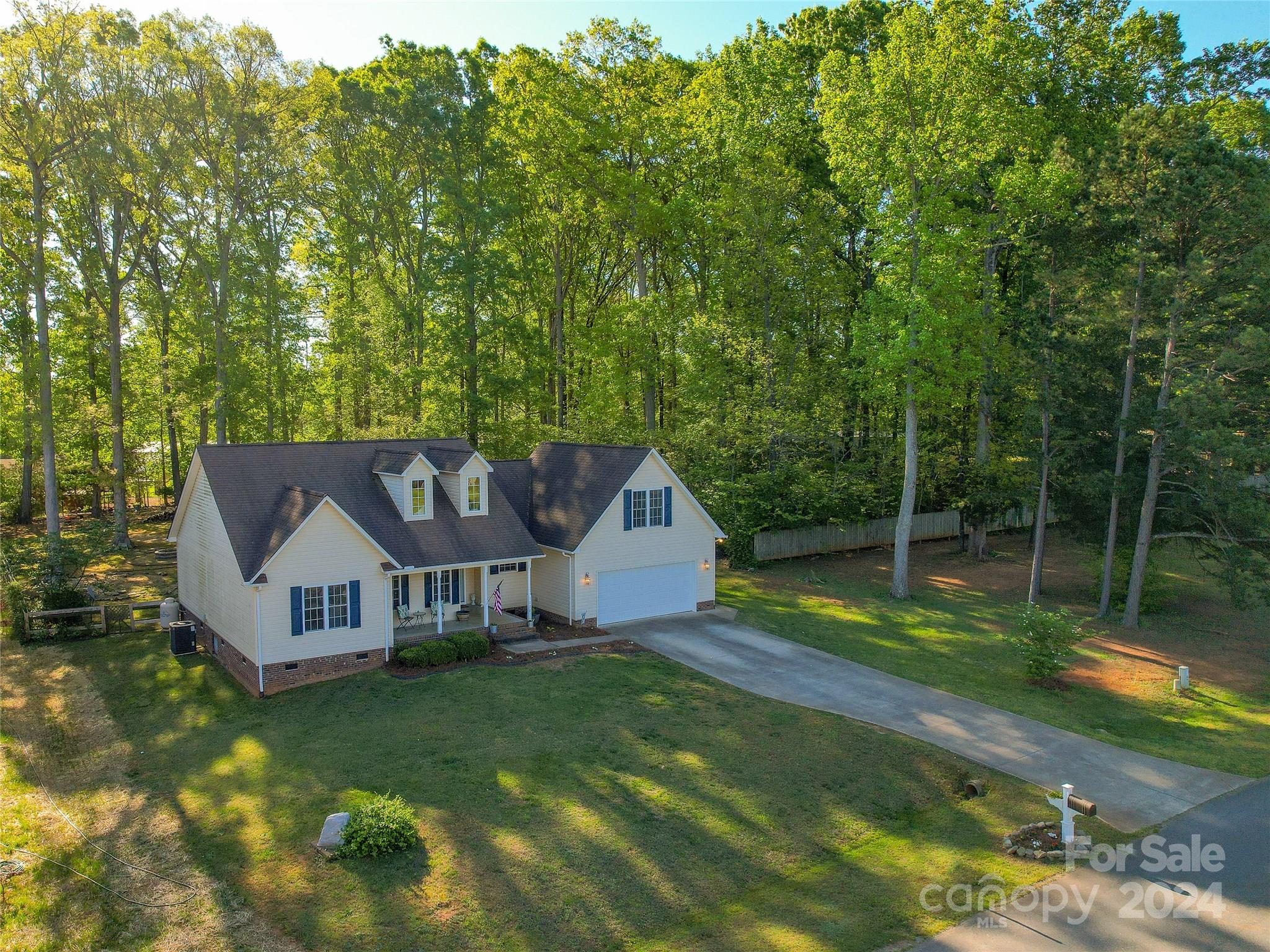 Villa Woods Ii - Residential