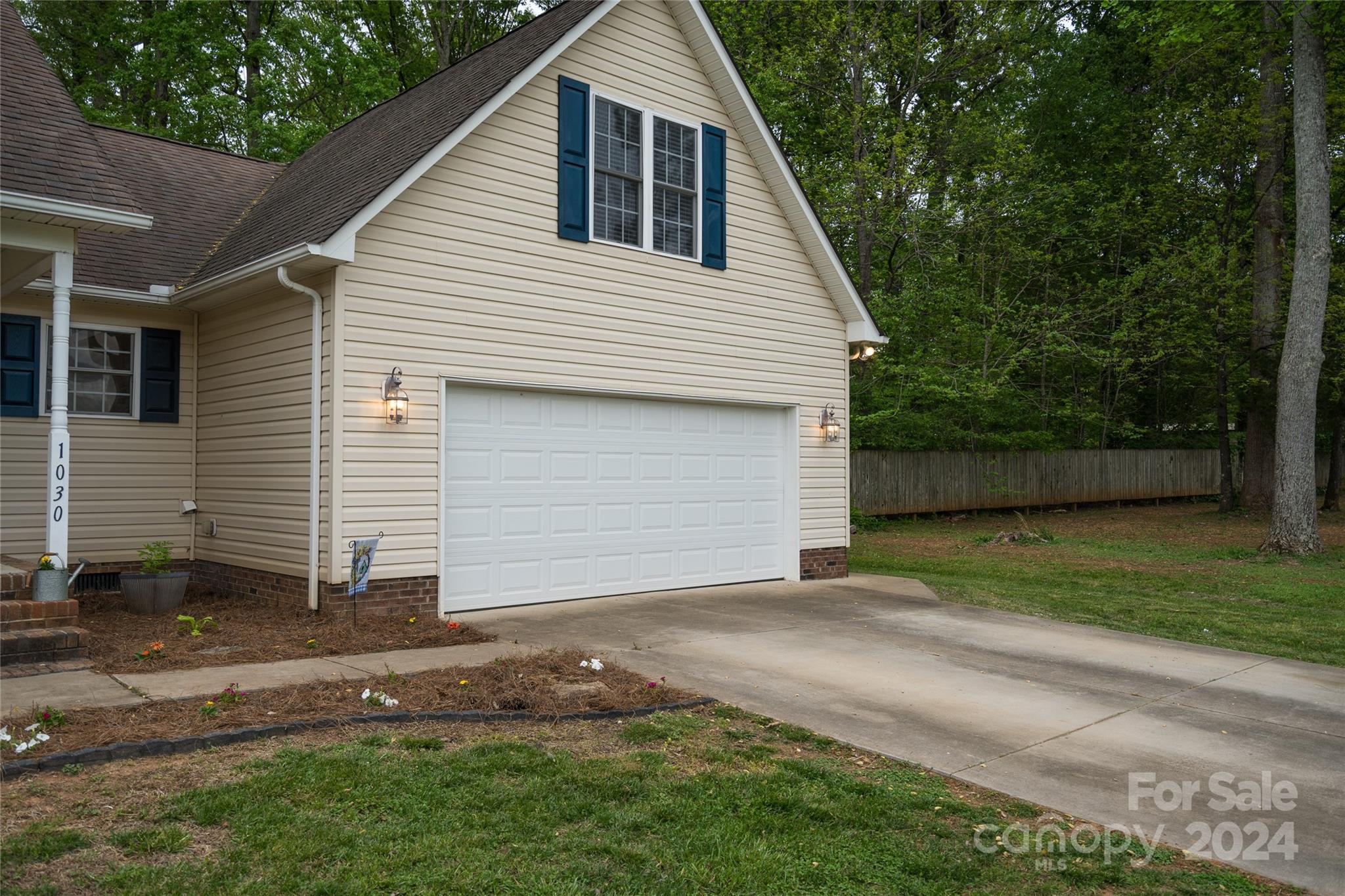 Villa Woods Ii - Residential