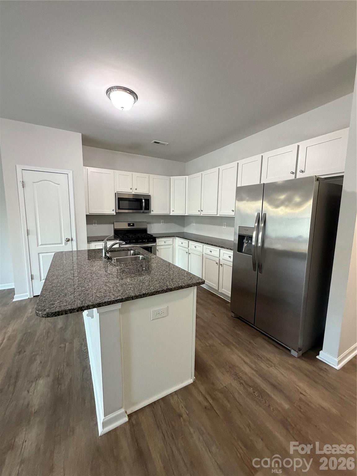 Poplin Glen - Residential Lease