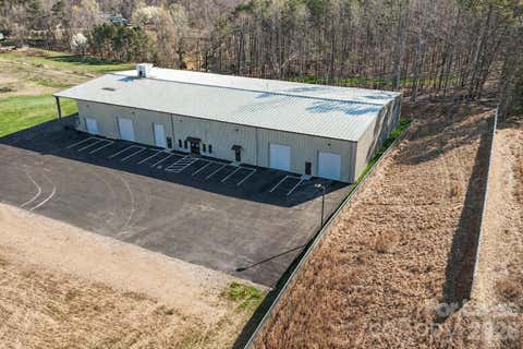 Photo for 275 Ervin Woods Drive 200