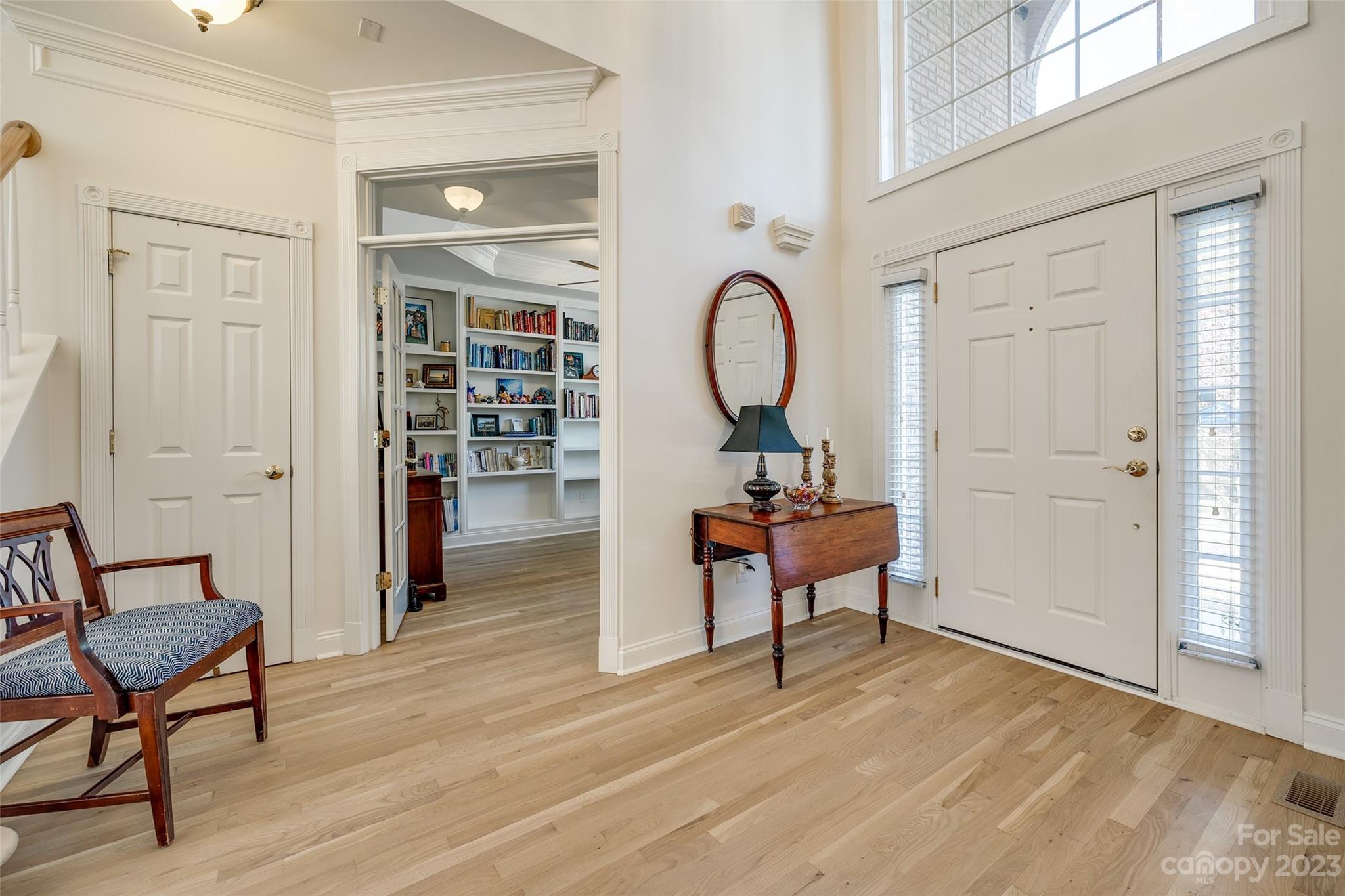 Lake Shore - Residential