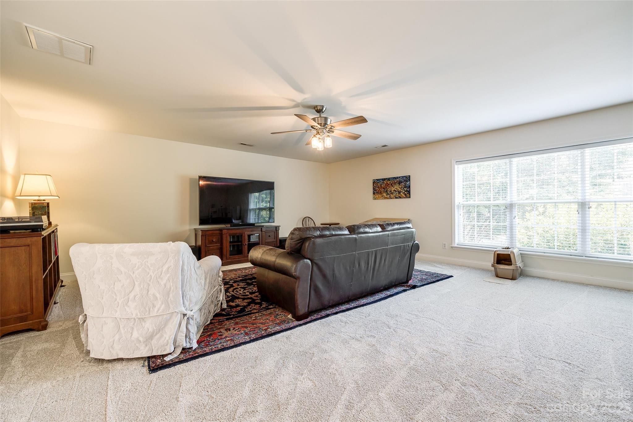 Lake Shore - Residential