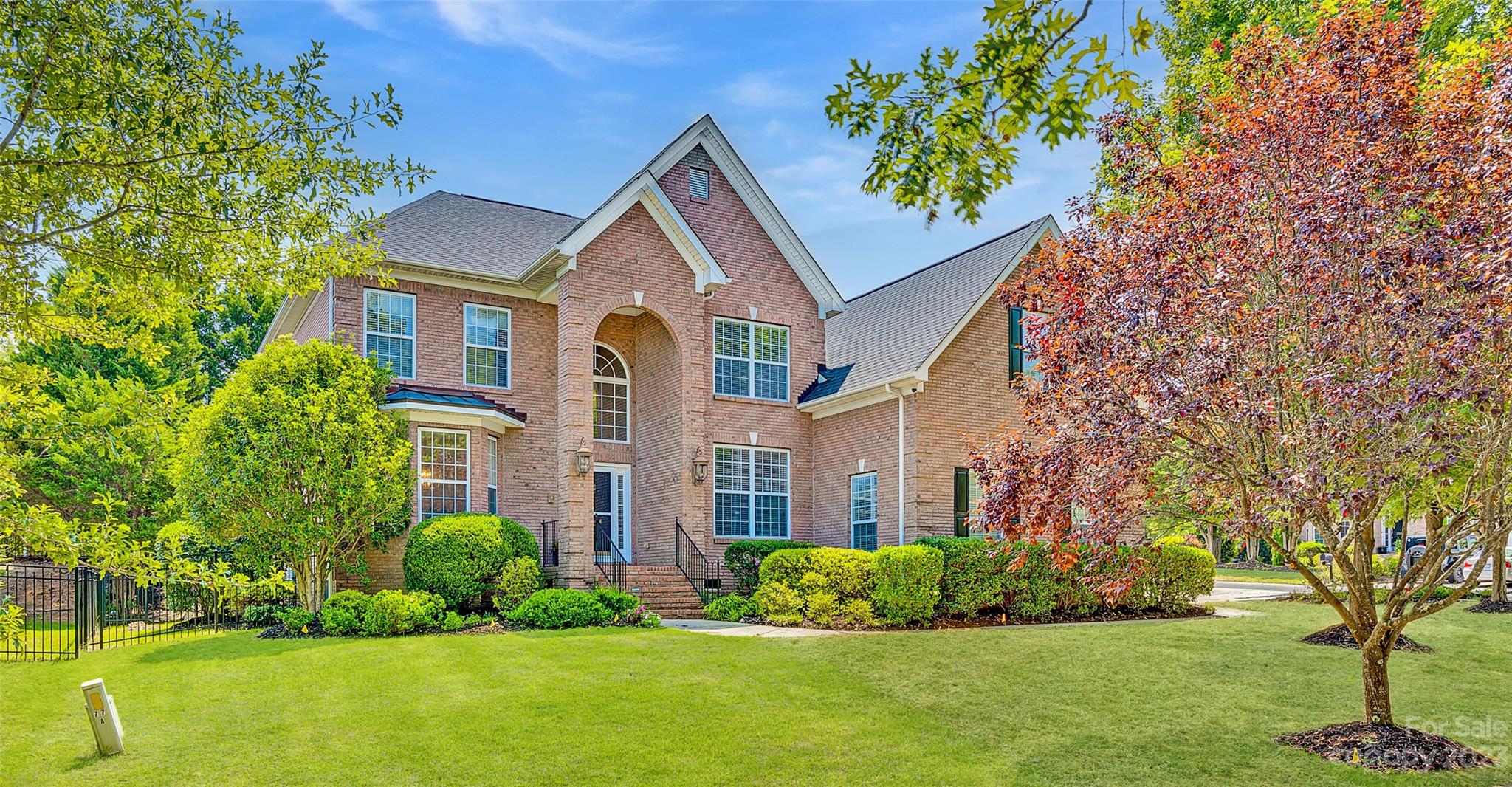 Lake Shore - Residential