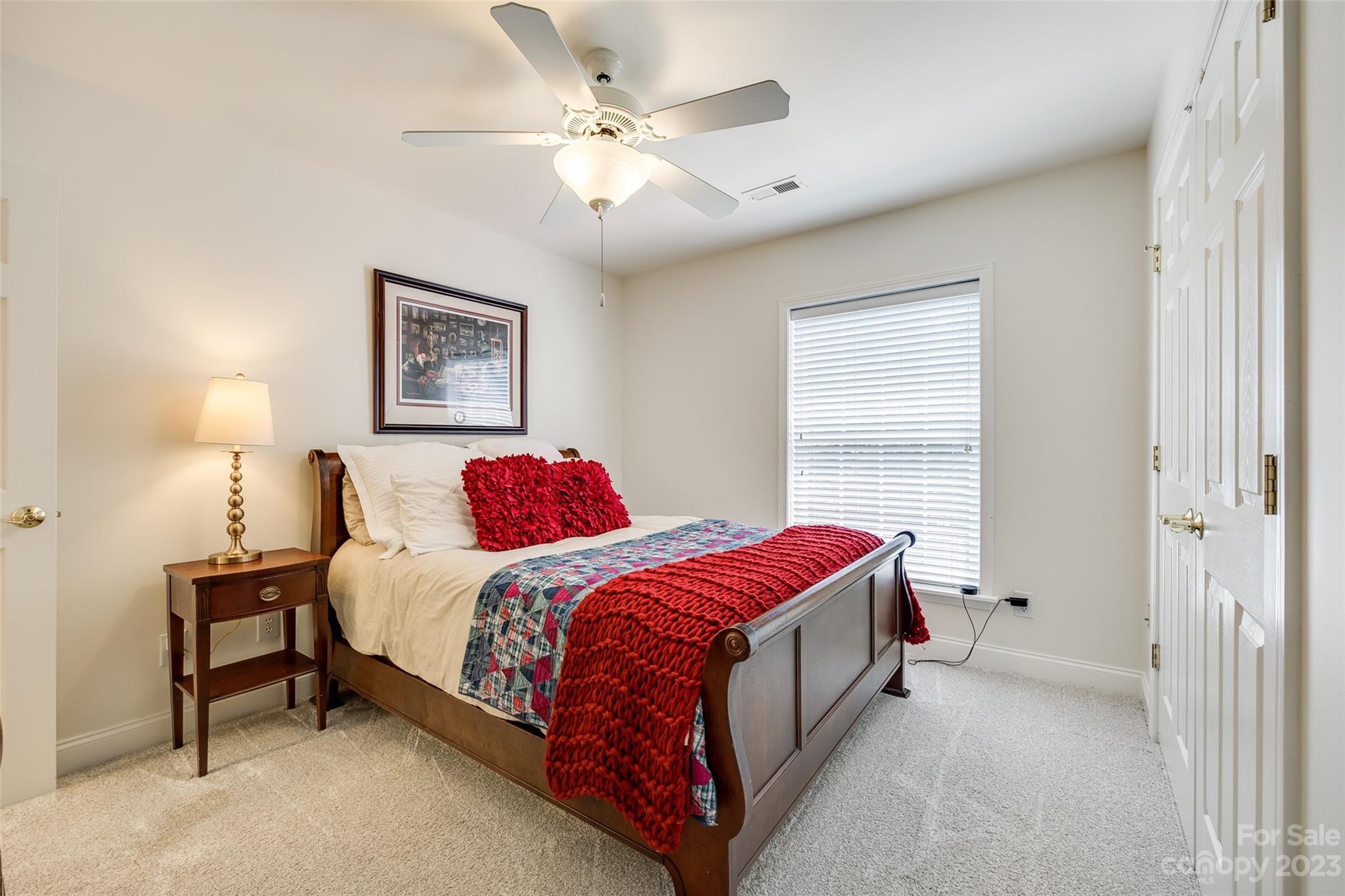 Lake Shore - Residential