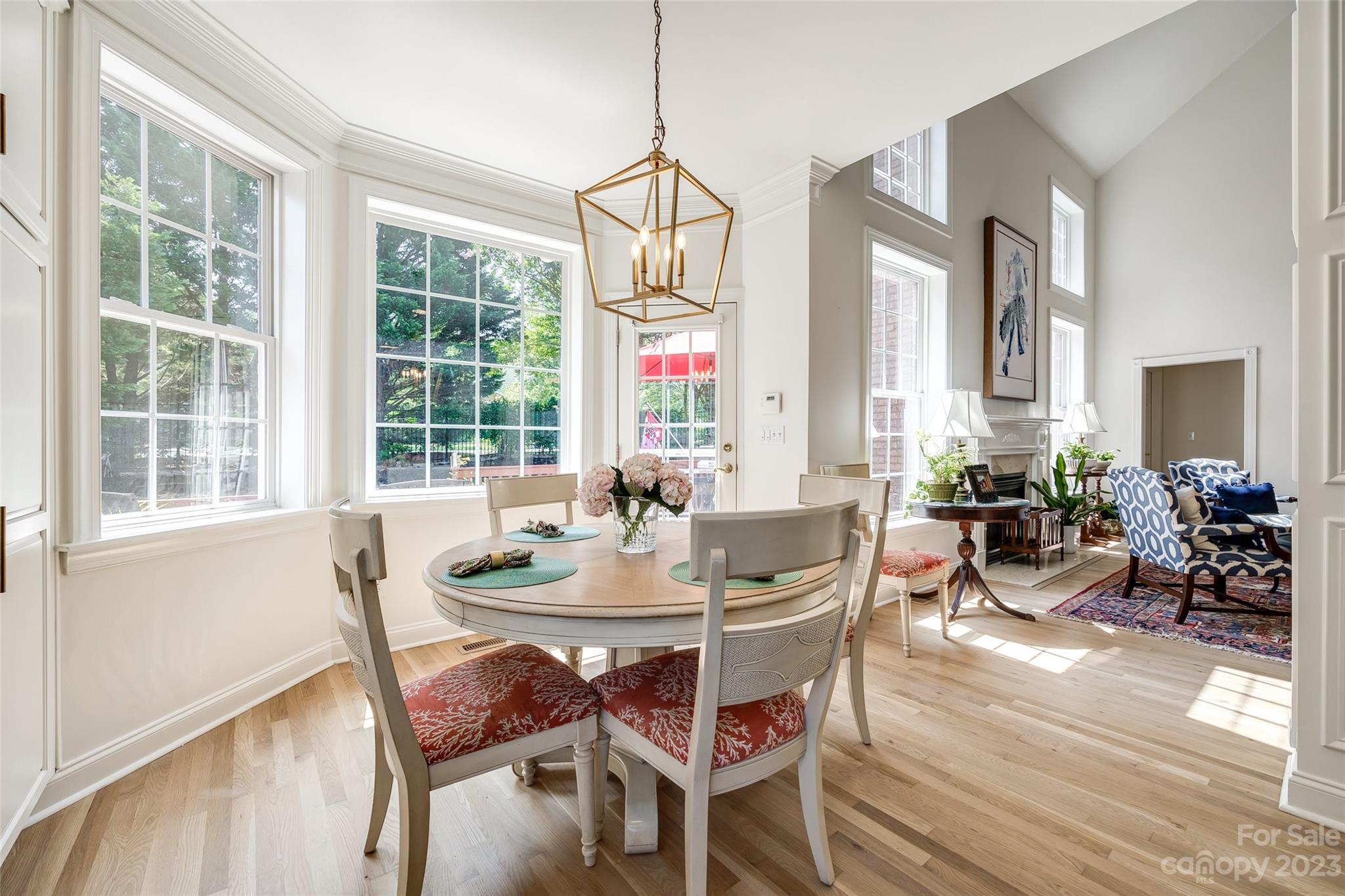 Lake Shore - Residential