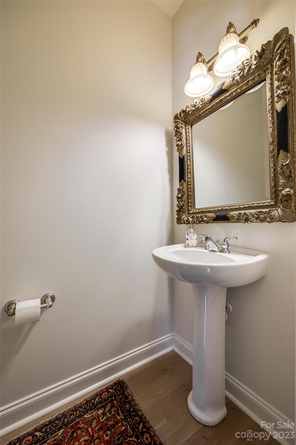 Lake Shore - Residential