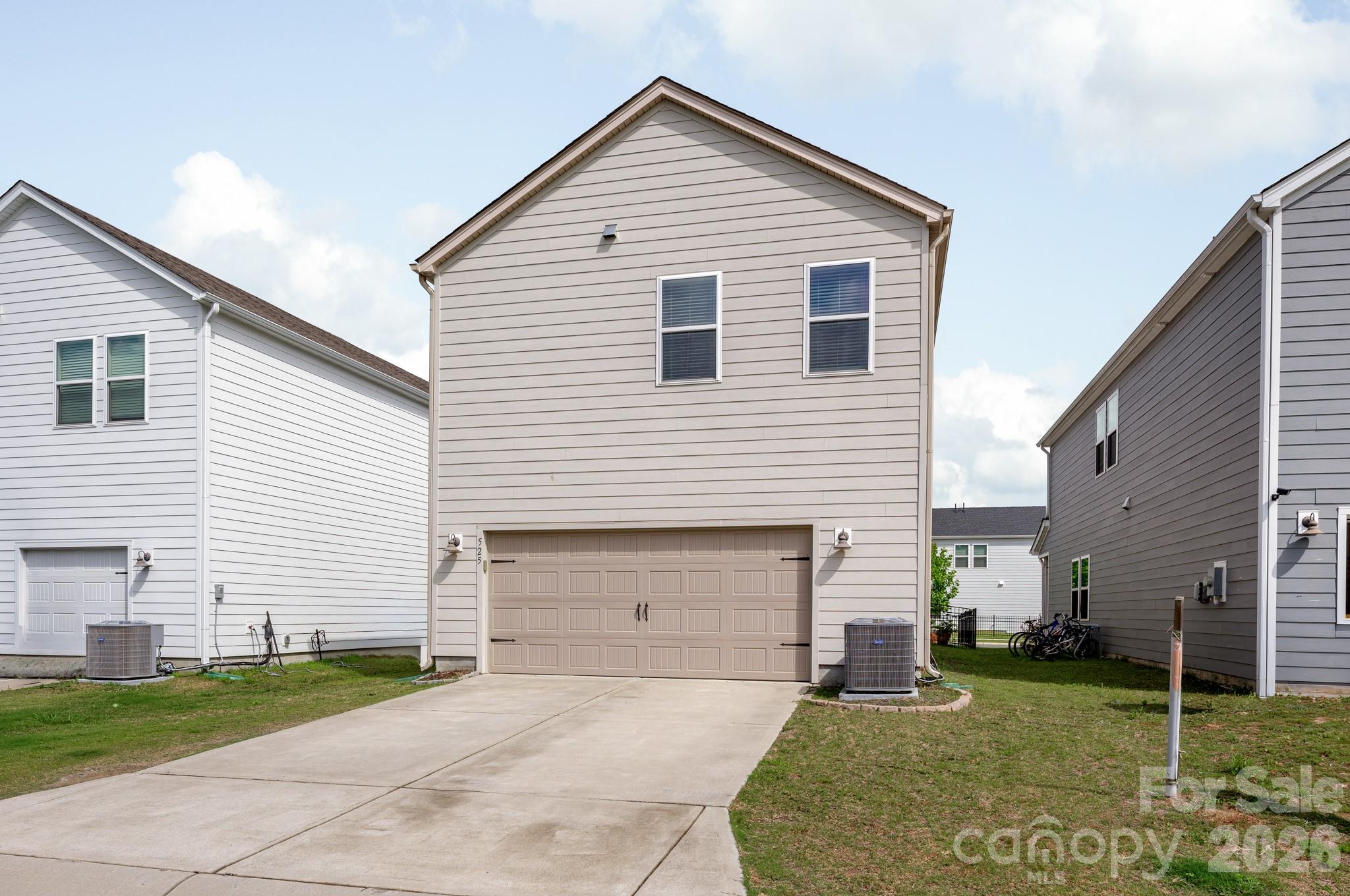 525 Windage Way
