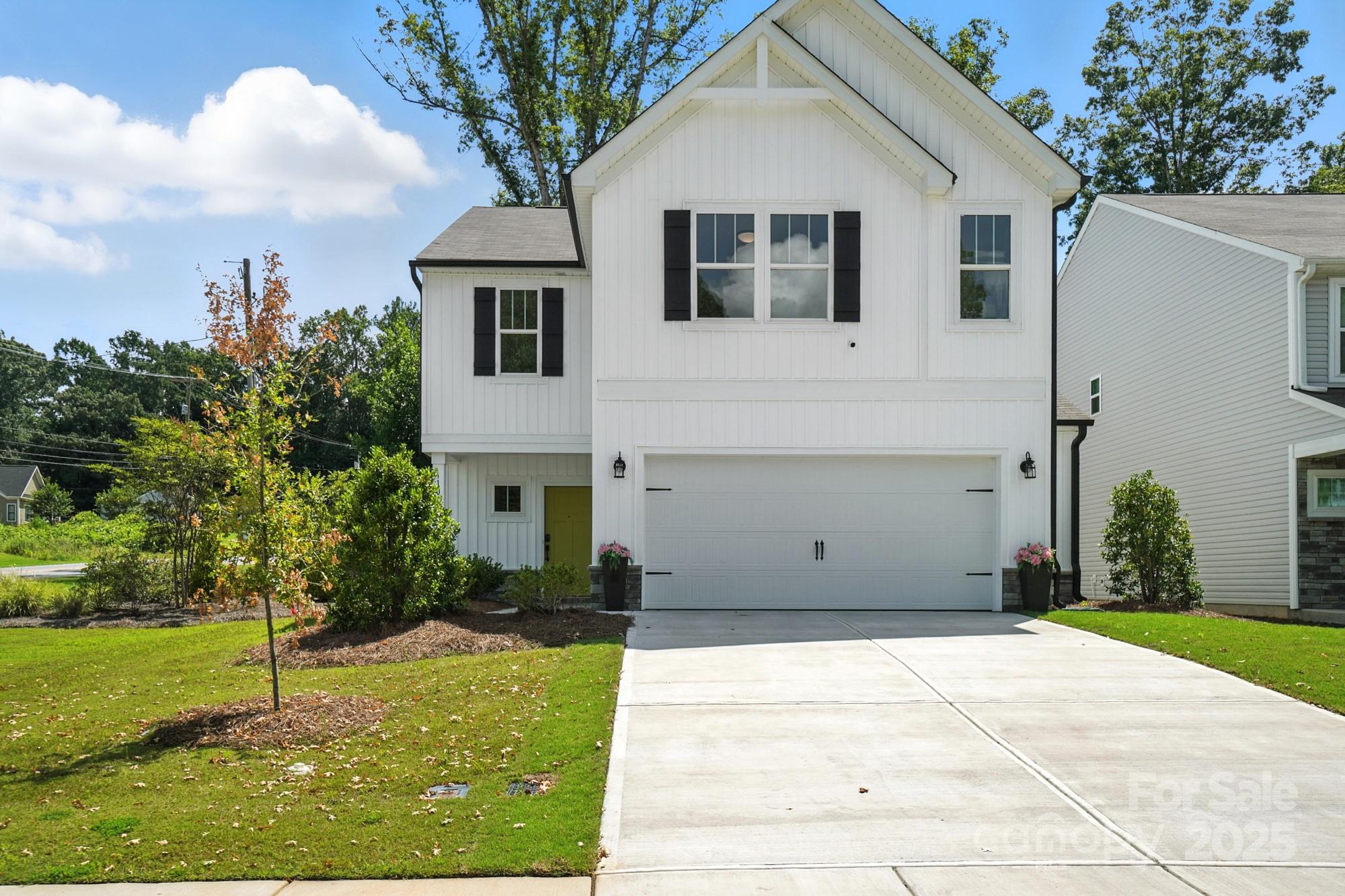 1103 Overland Drive
