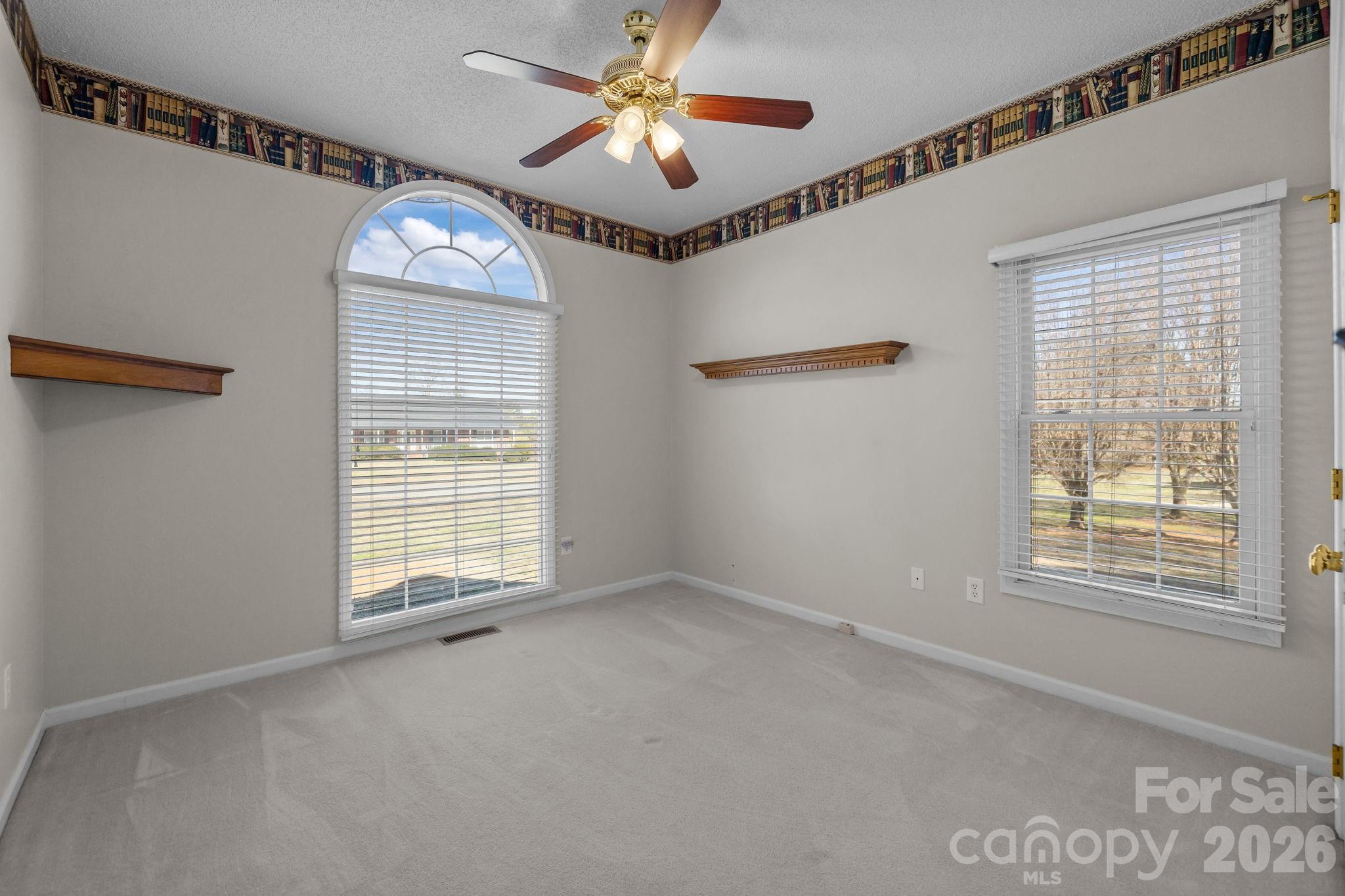 Eastview Oaks - Residential