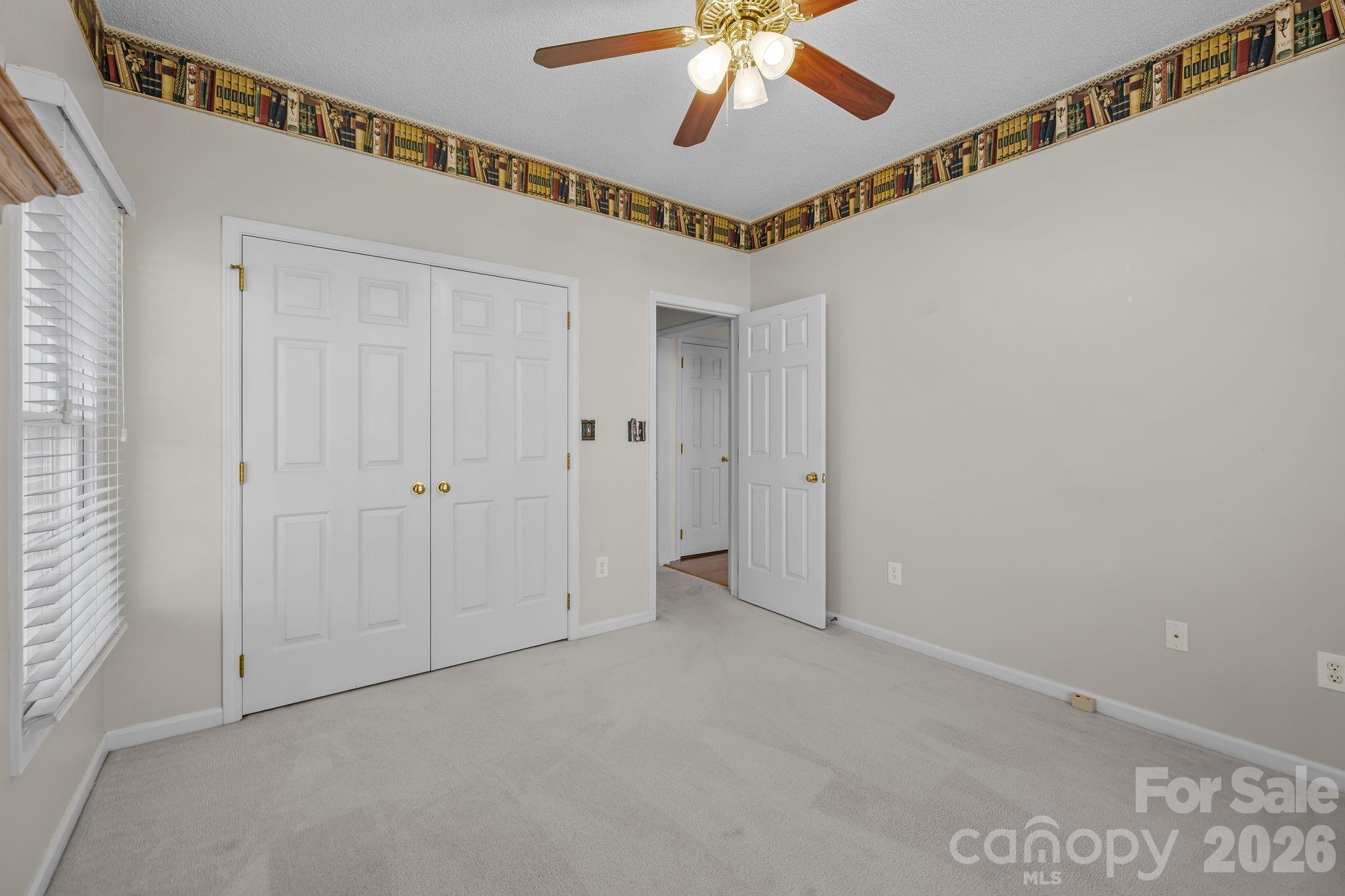 Eastview Oaks - Residential