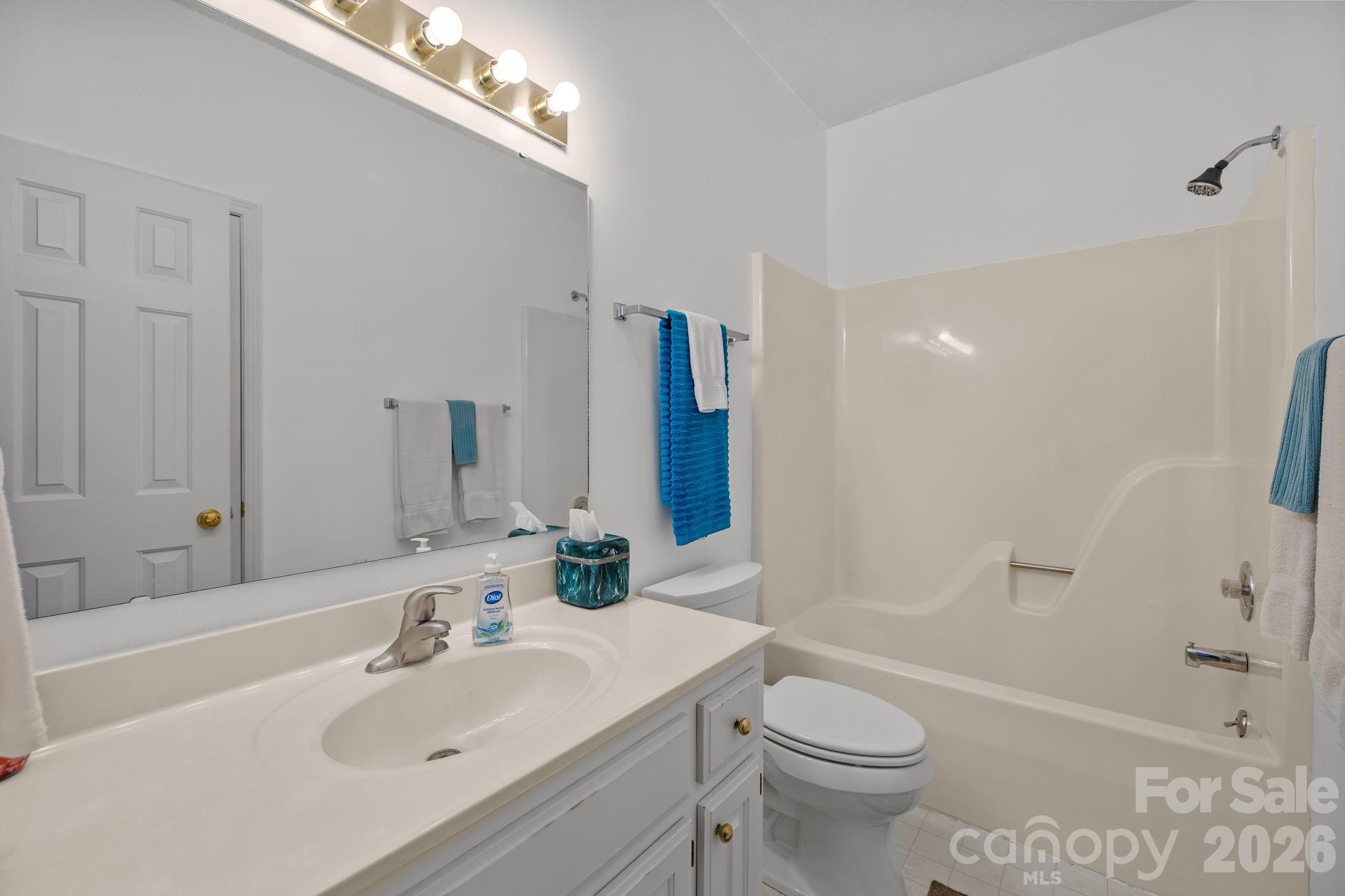 Eastview Oaks - Residential