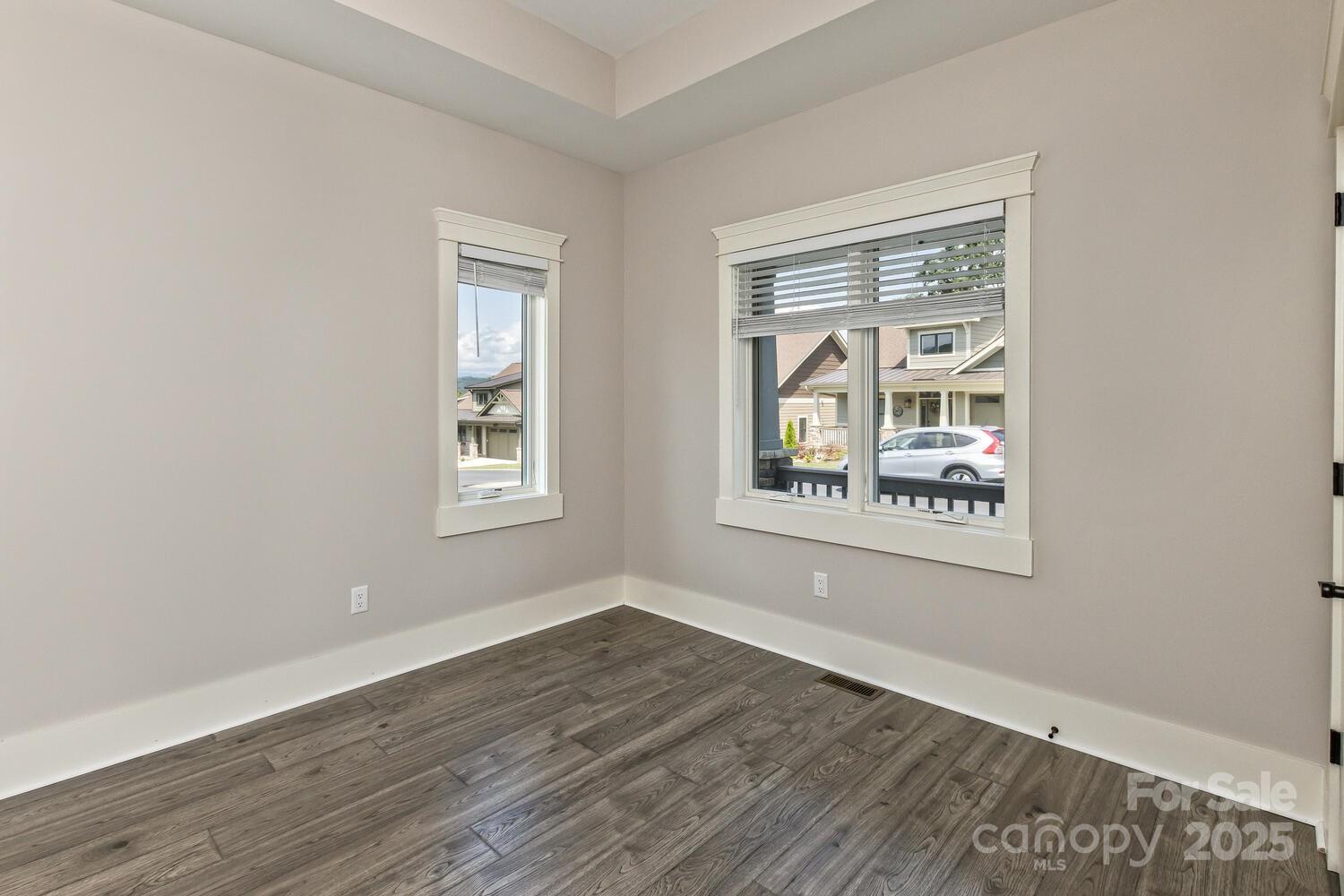 Cummings Cove - Residential