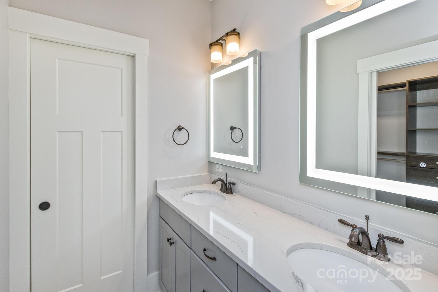 Cummings Cove - Residential