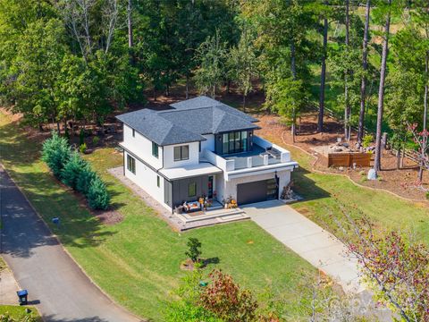 A home in Waxhaw