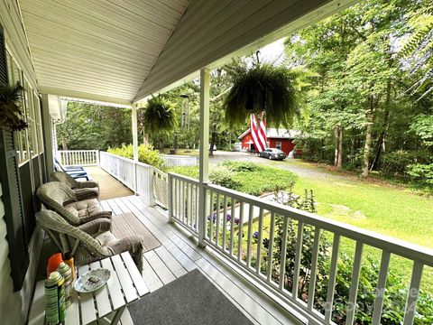 A home in Rutherfordton