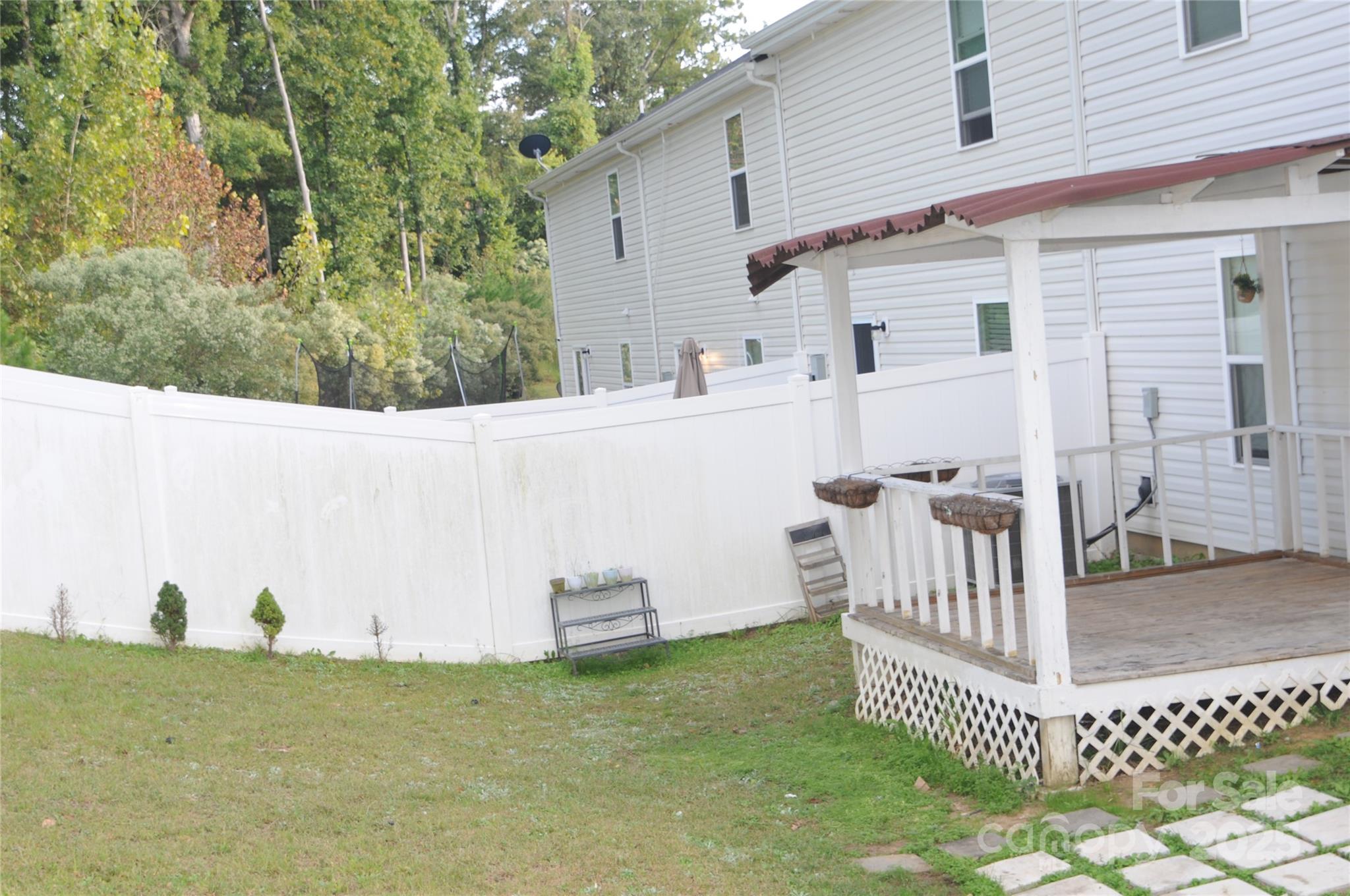 3333 Ellingford Road