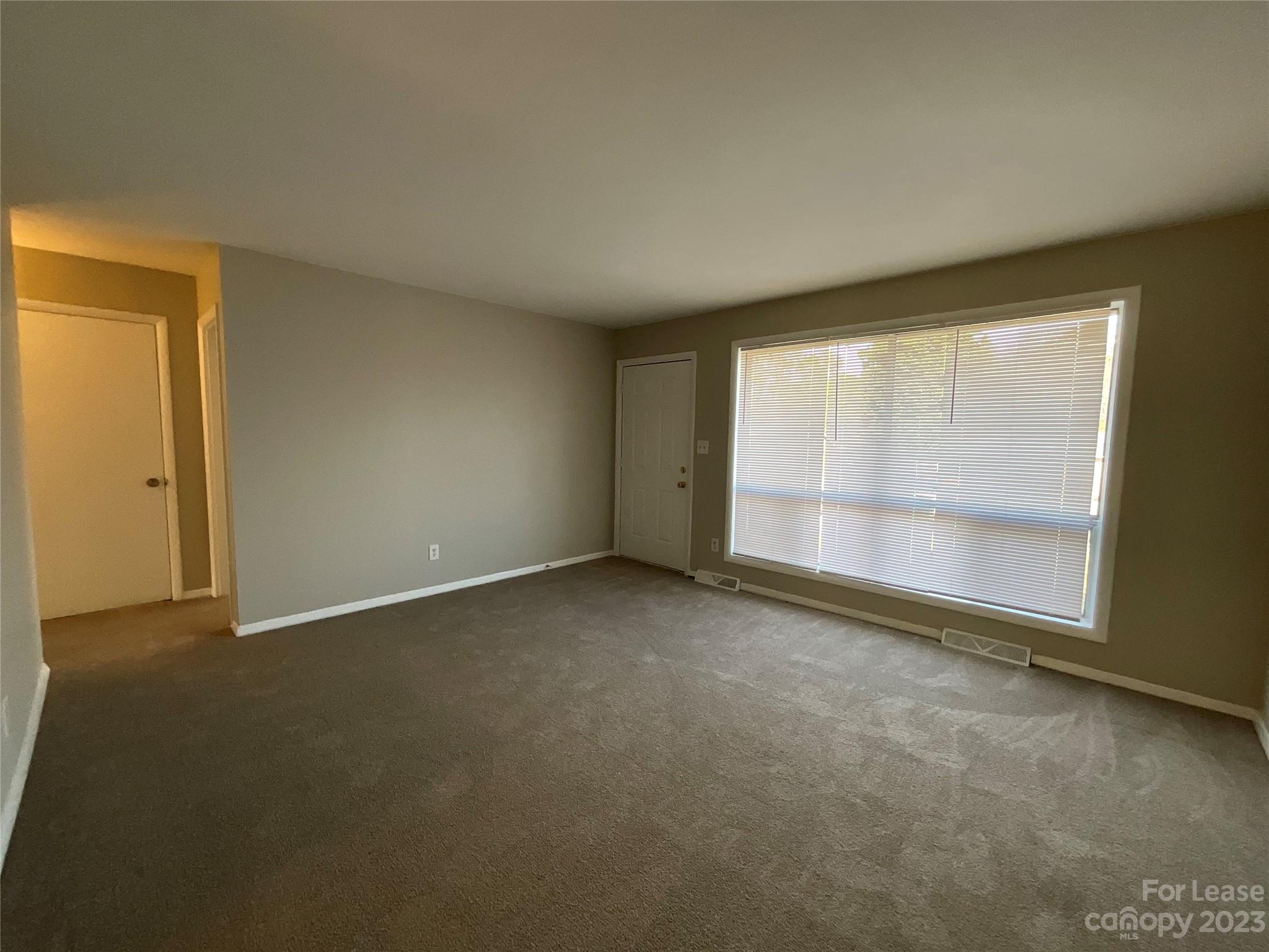 Lake Plaza - Residential Lease