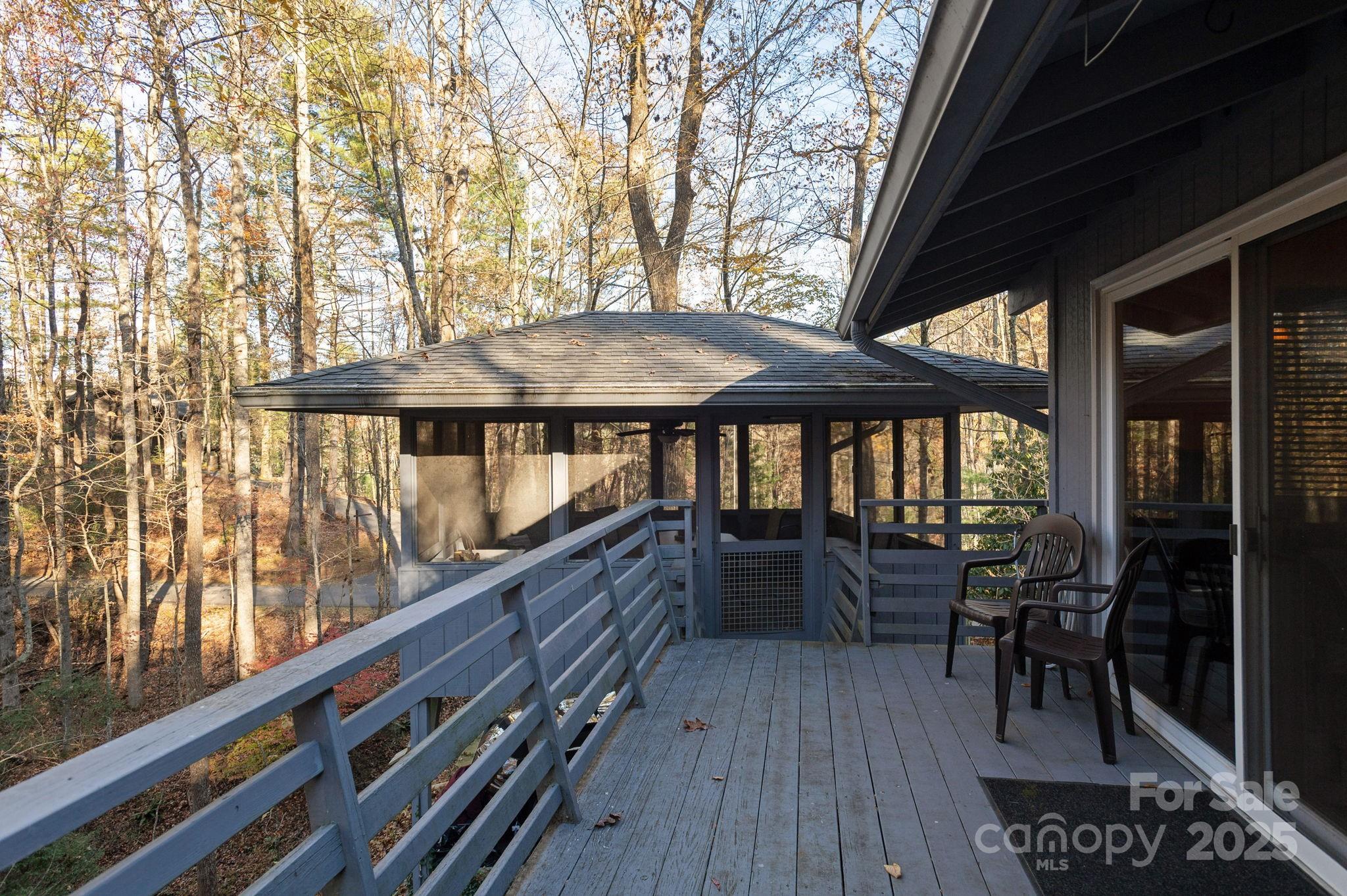 Sherwood Forest - Residential