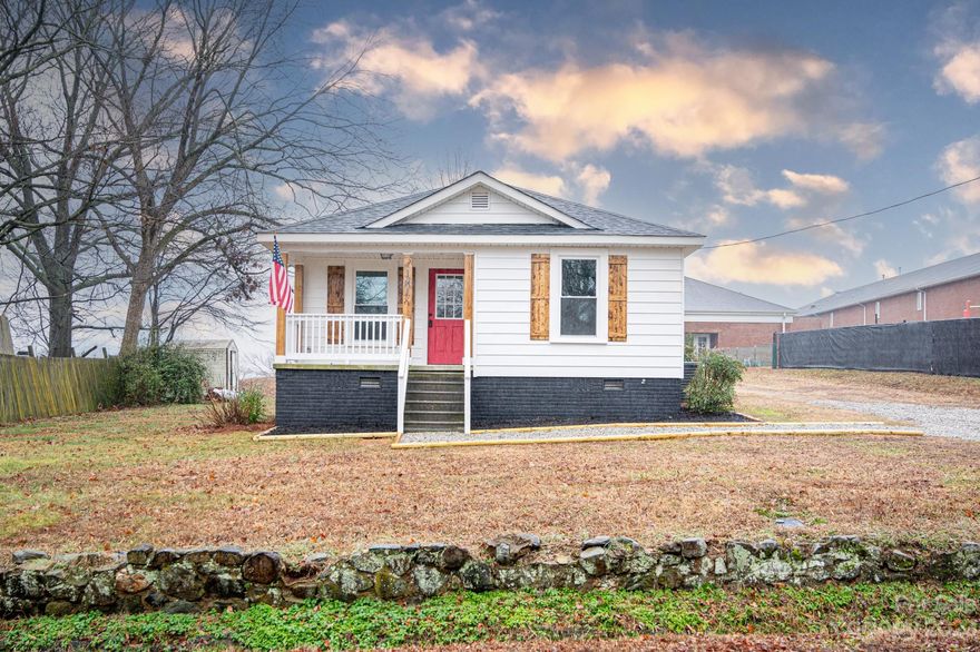 Charming, 2 bedroom, 1 bathroom house in quiet north Kannapolis location. Recently renovated with all the bells and whistles this home features and open flow through concept, two nice sized bedrooms, custom kitchen finishes, stainless steel appliances including a stackable washer & dryer. Covered rocking chair front porch great for morning coffee or evening relaxing. Just minutes from all the entertainment options of downtown Kannapolis. No HOA or restrictions.