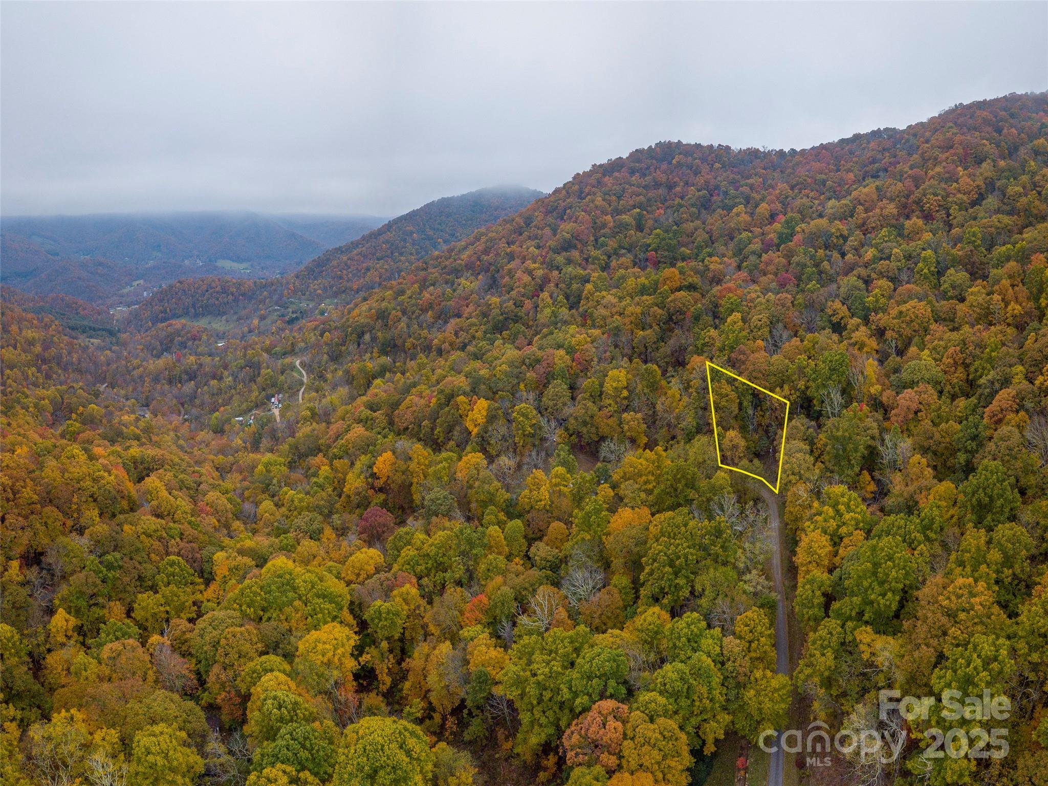 Dream Mountain - Land