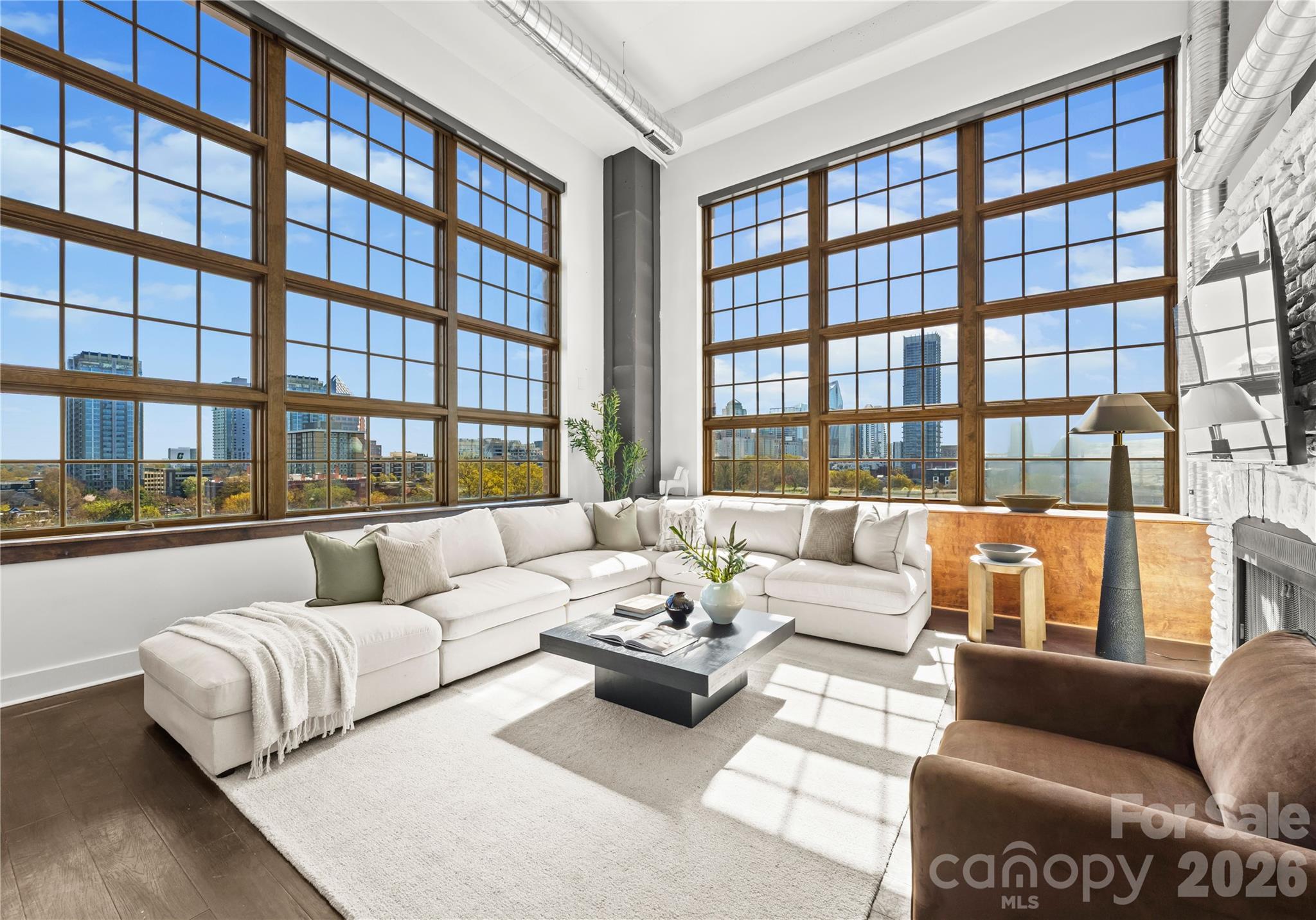 715 N Graham Street 603