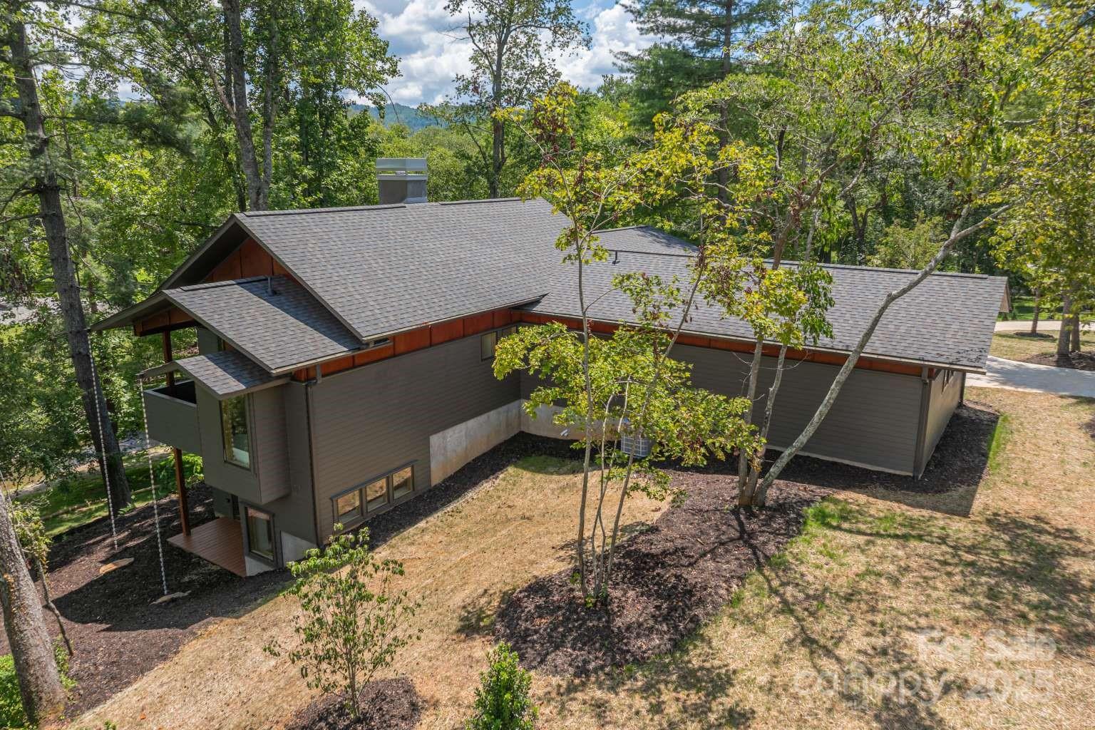 15 Bridgewater Drive