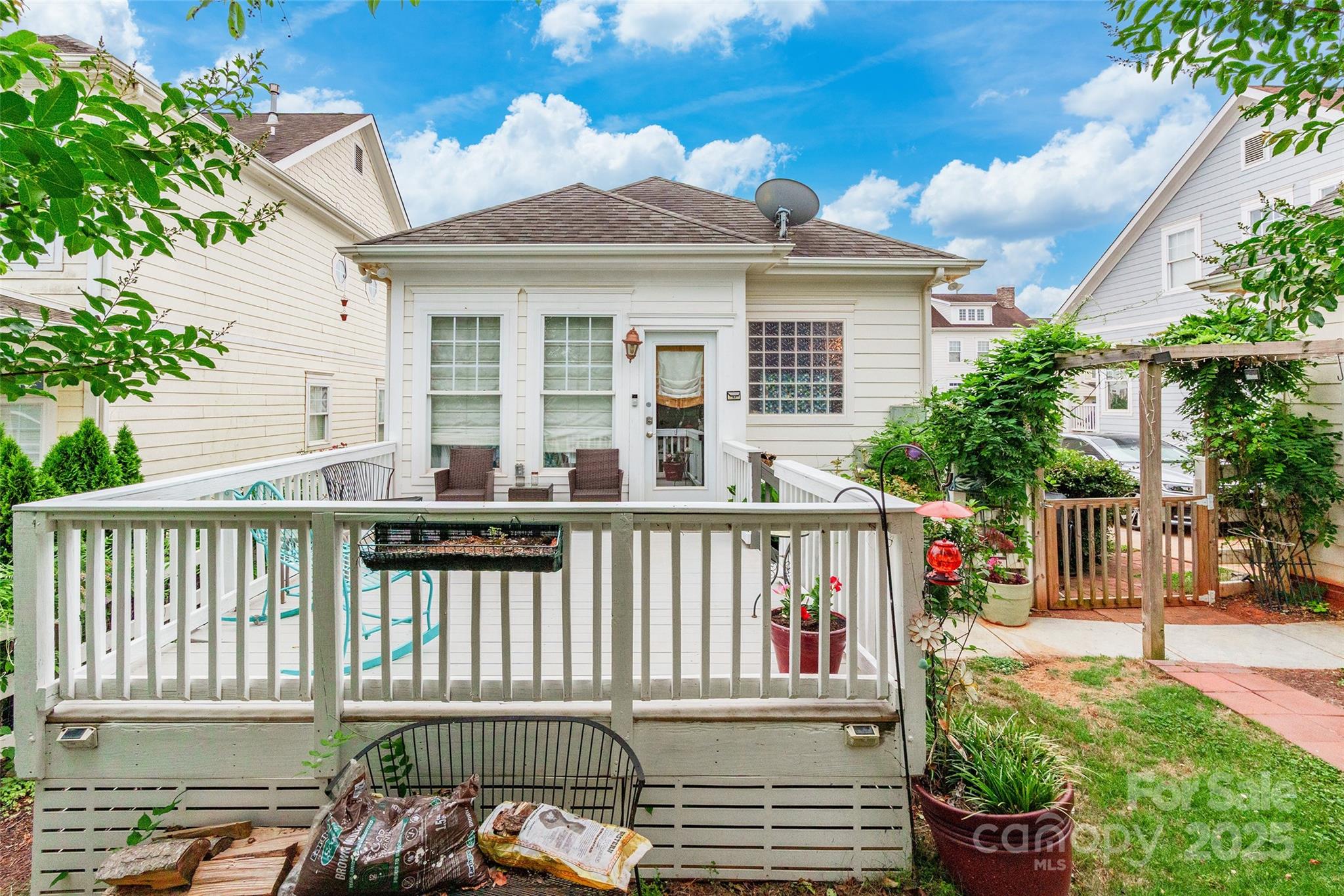 Edgewater - Residential