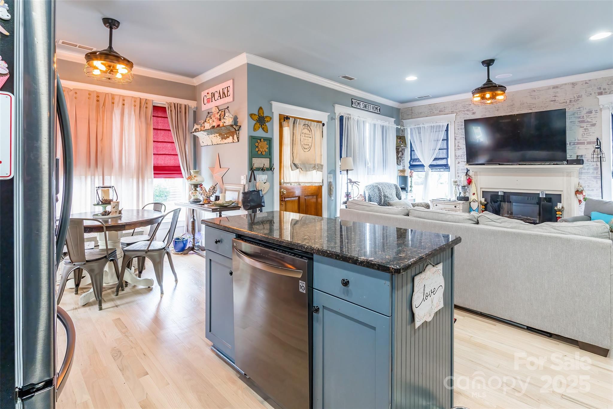 Edgewater - Residential