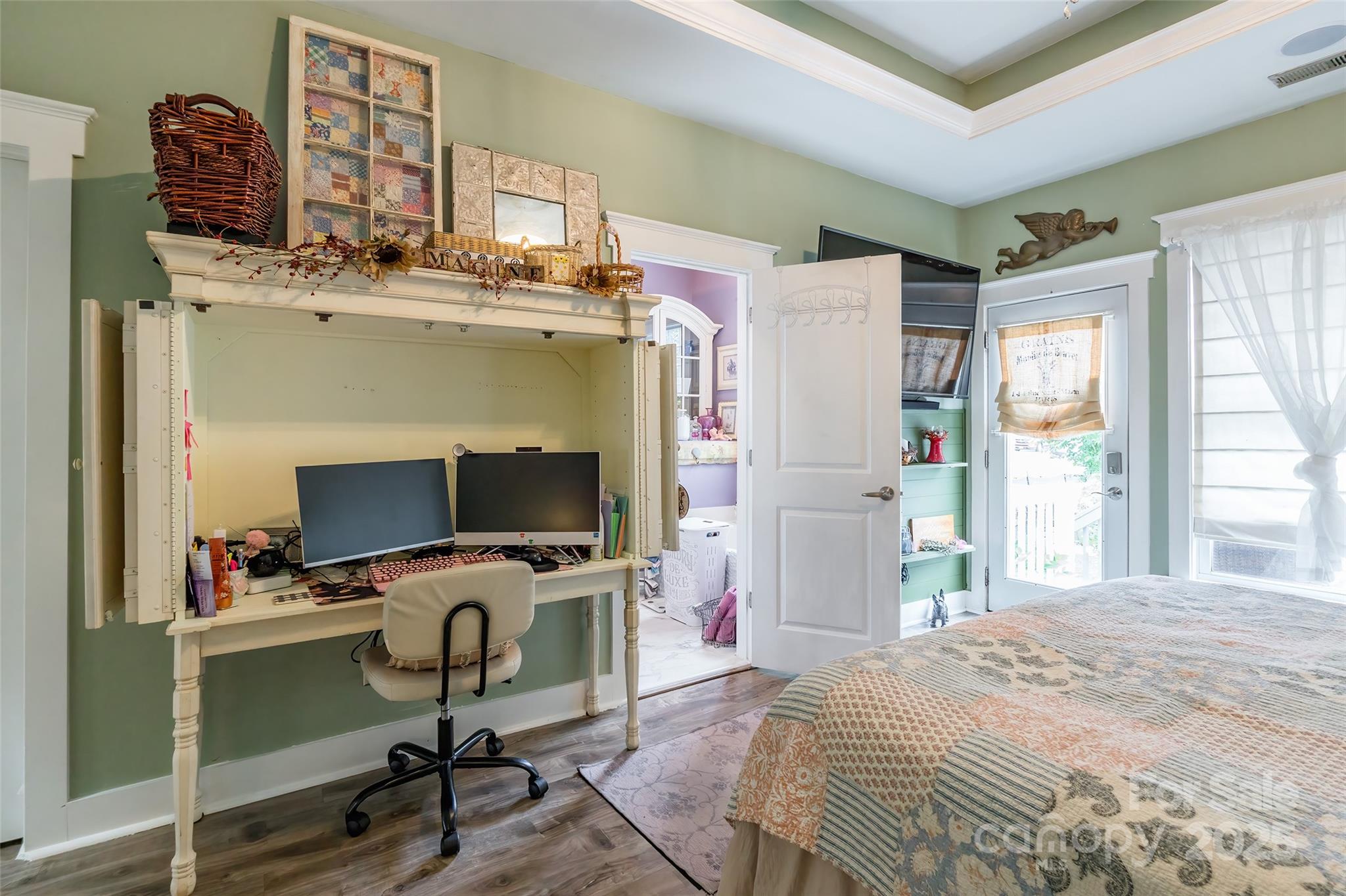 Edgewater - Residential