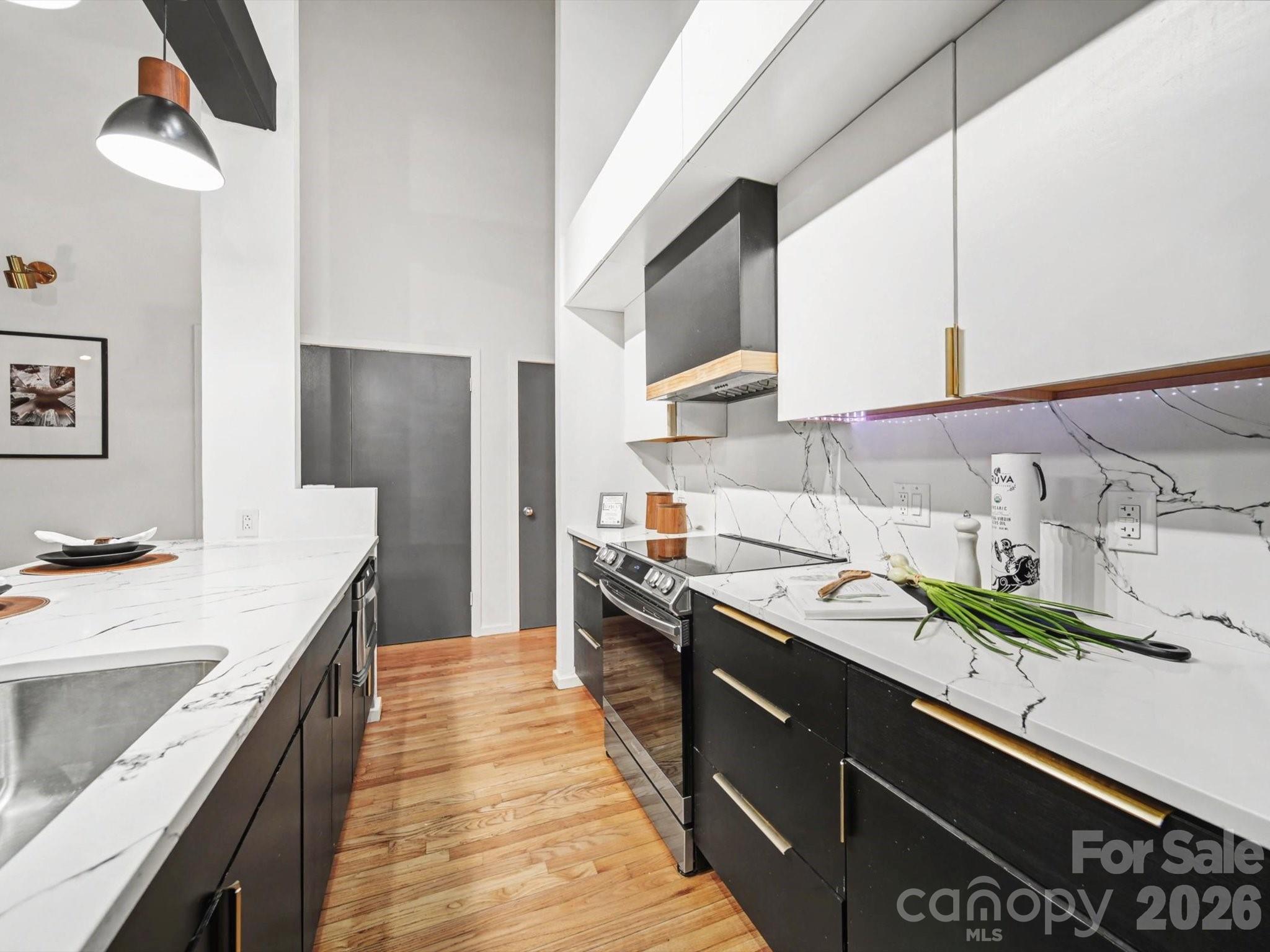 Windwood Circle - Residential